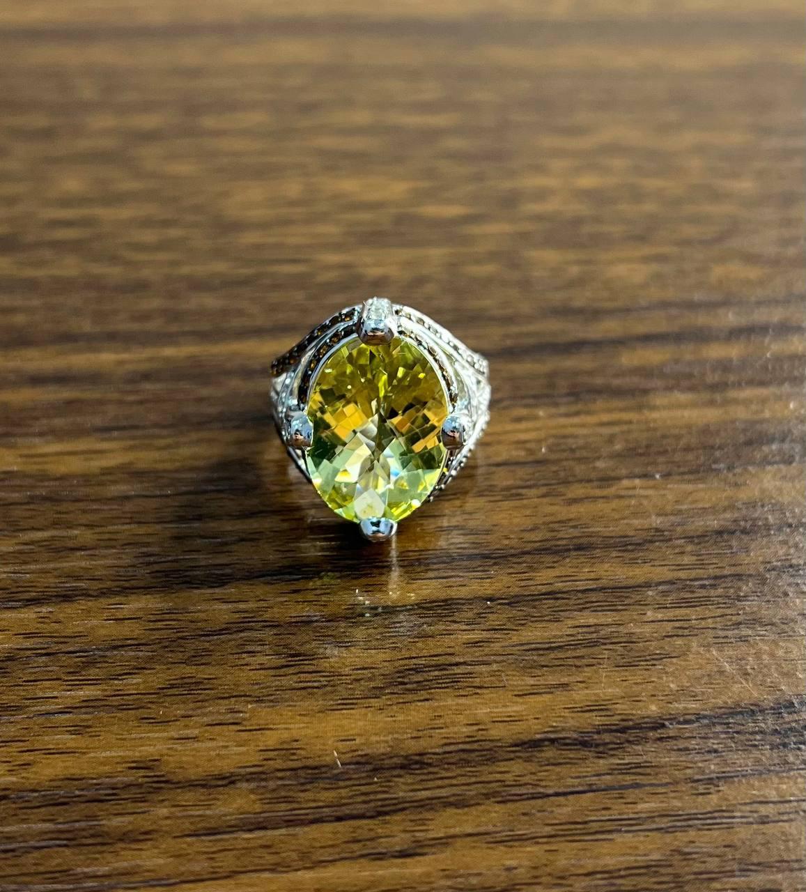Oval Light Yellow Lemon Quartz Sapphire Prong Halo Diamonds 18K White Gold Ring For Sale 3