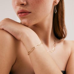 Oval Link Chain Bracelet 8" in 14K Solid Yellow Gold