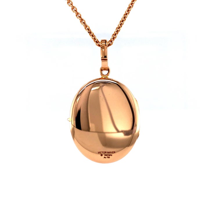 Oval Locket Pendant Necklace, 18k Rose Gold For Sale 2