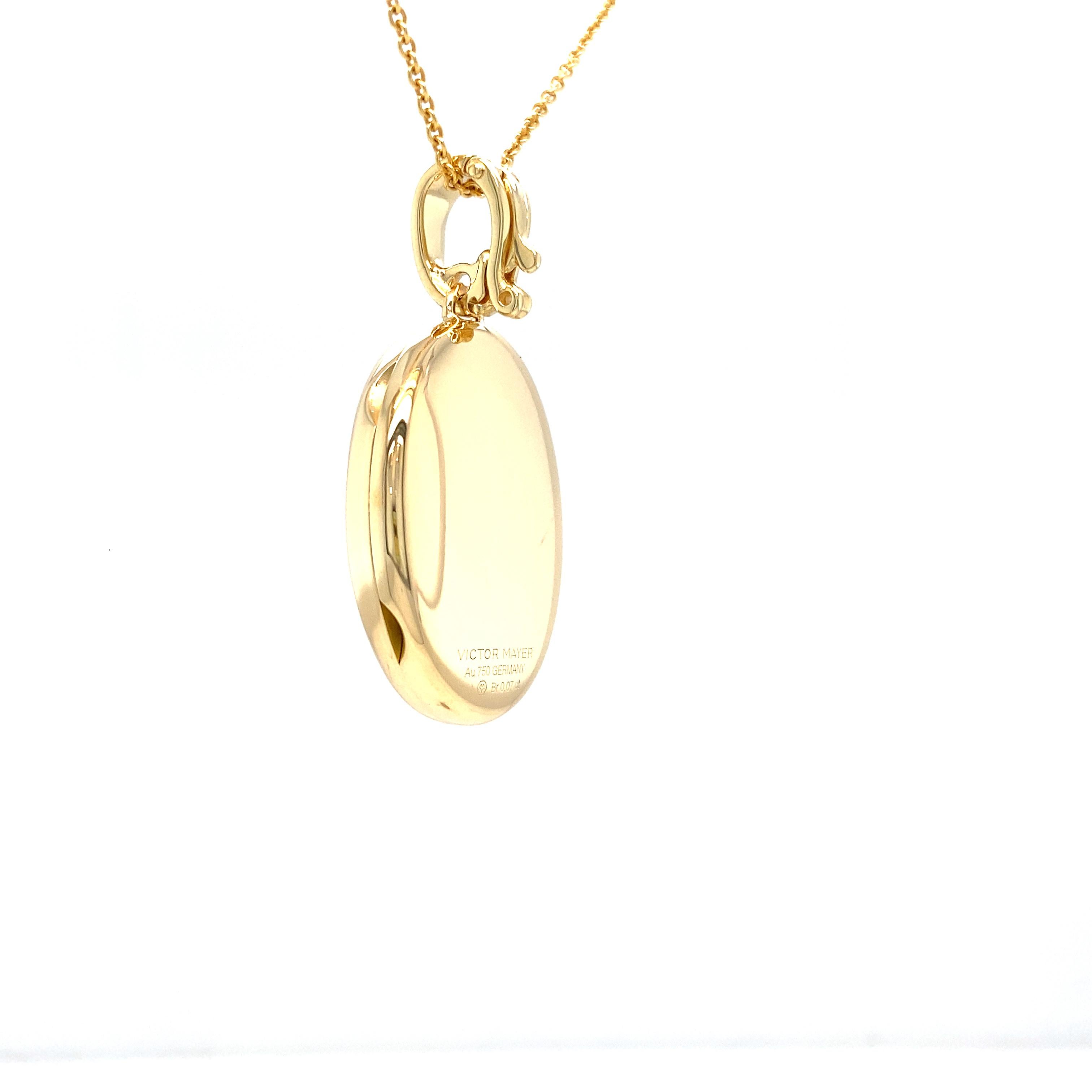 Collier pendentif médaillon ovale en or jaune 18 carats et émail bleu avec 15 diamants 0,16 carat Neuf - En vente à Pforzheim, DE
