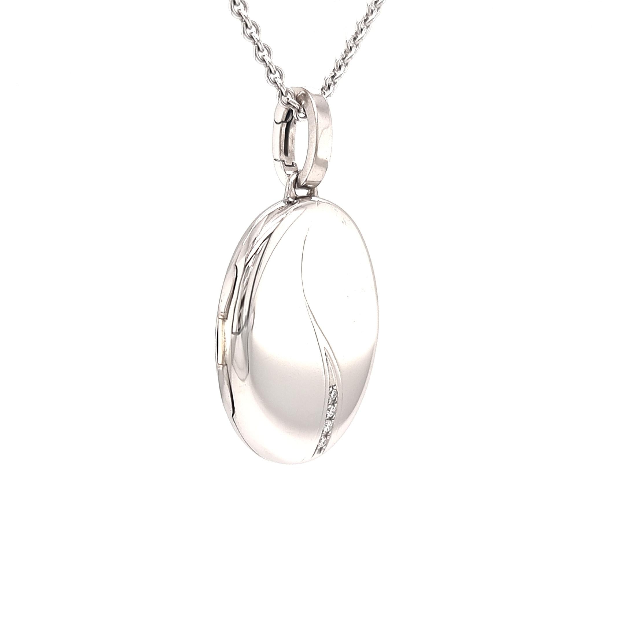 Victorian Oval Locket Pendant Necklace Solid 18k White Gold 4 Diamonds 0.04 Carat H VS For Sale
