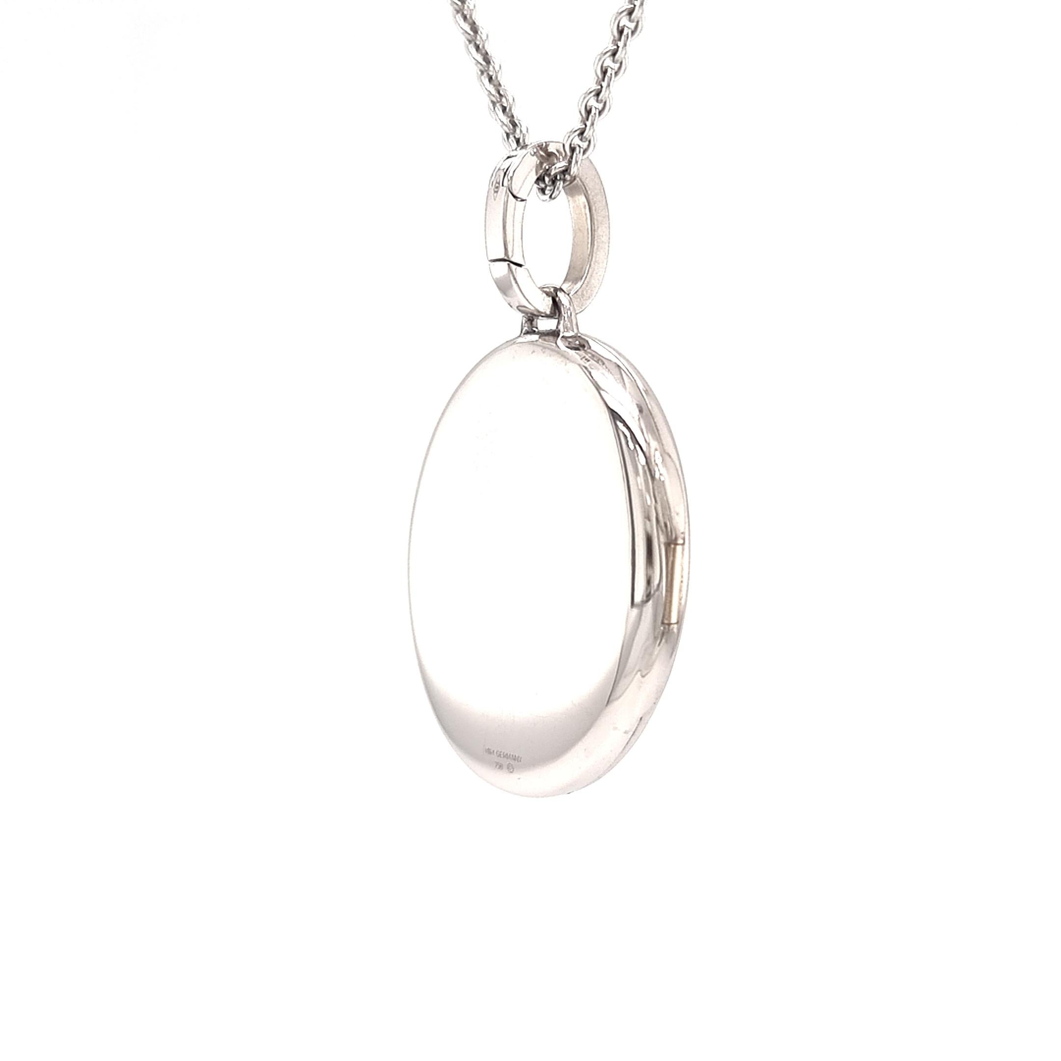 Oval Locket Pendant Necklace Solid 18k White Gold 4 Diamonds 0.04 Carat H VS In New Condition For Sale In Pforzheim, DE