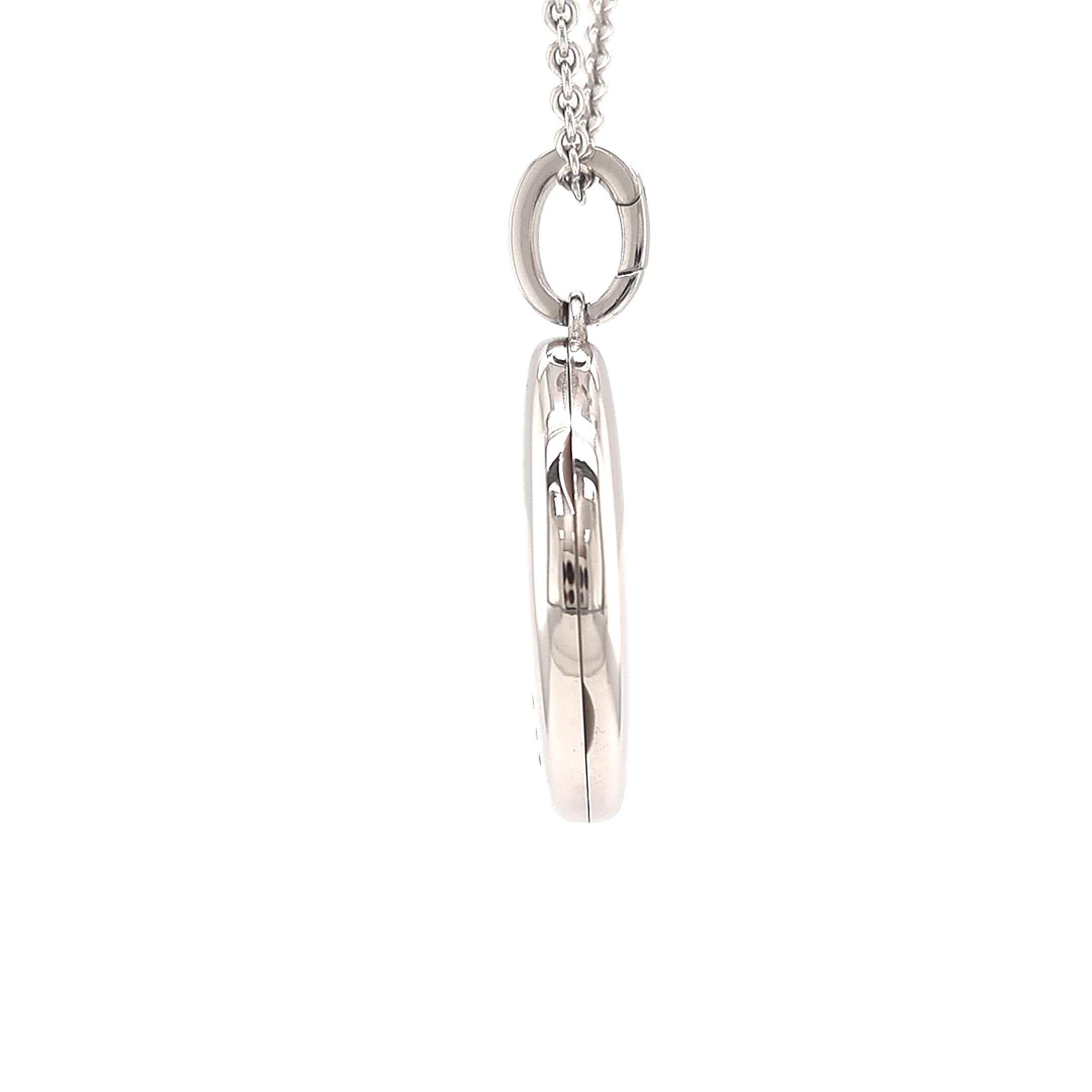 Oval Locket Pendant Necklace Solid 18k White Gold 4 Diamonds 0.04 Carat H VS For Sale 1