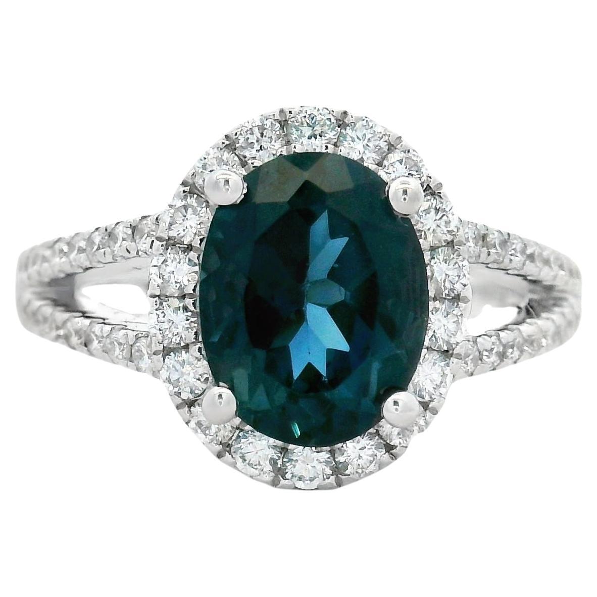 Bague ovale en or blanc 14K avec topaze bleue de Londres et diamant, 2.35ct Taille 7 en vente