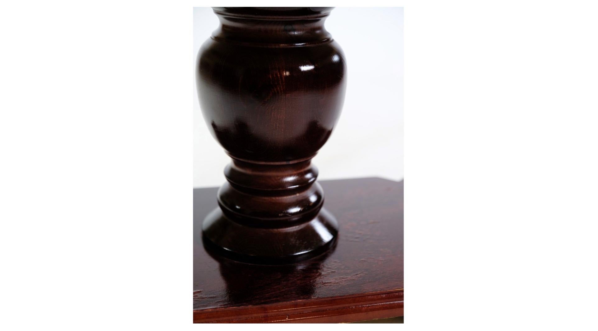 Oval Mahogany Coffee Table from Around the 1930s 4