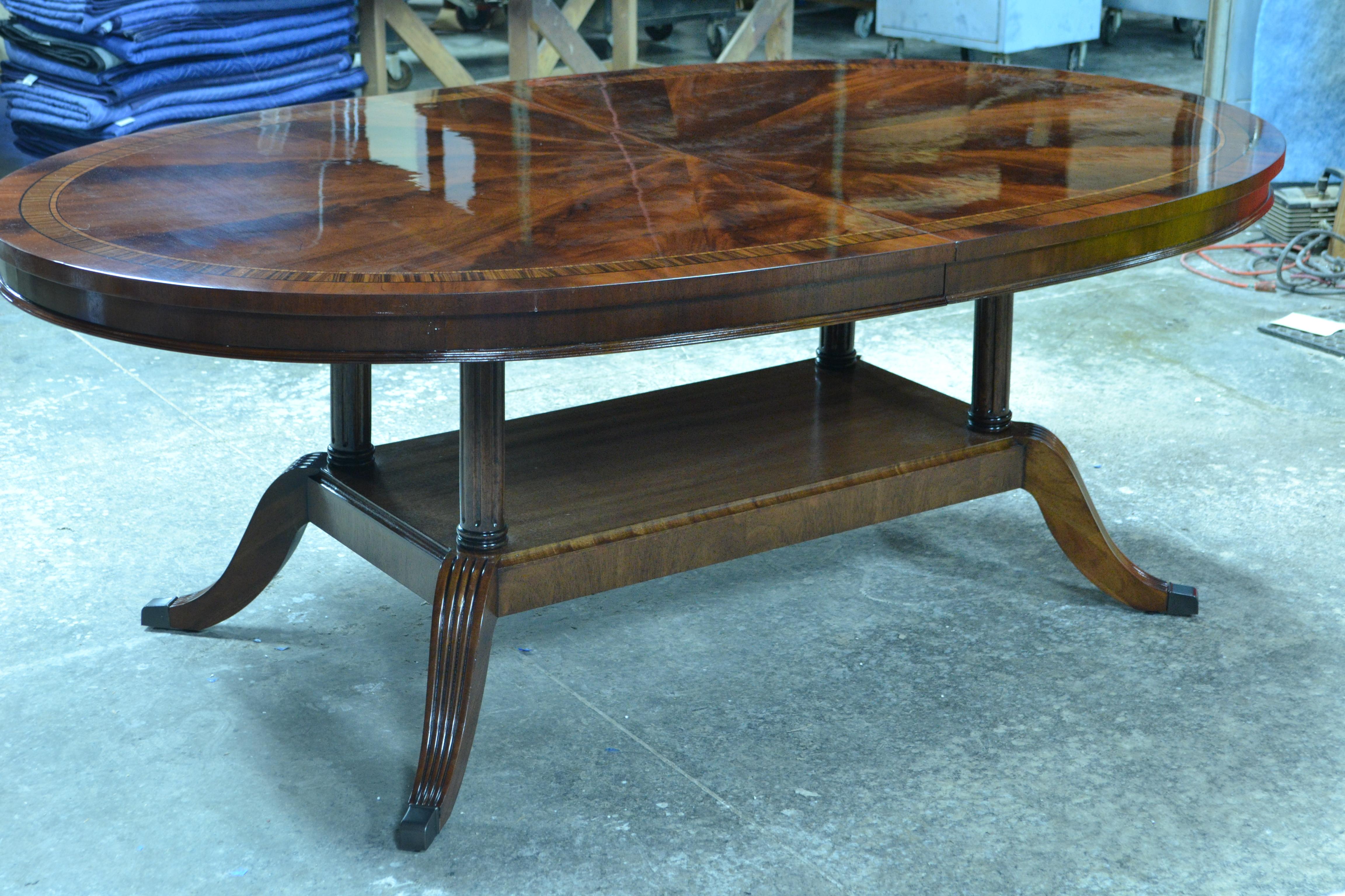 Custom Oval Traditional Mahogany Dining Table by Leighton Hall In New Condition For Sale In Suwanee, GA