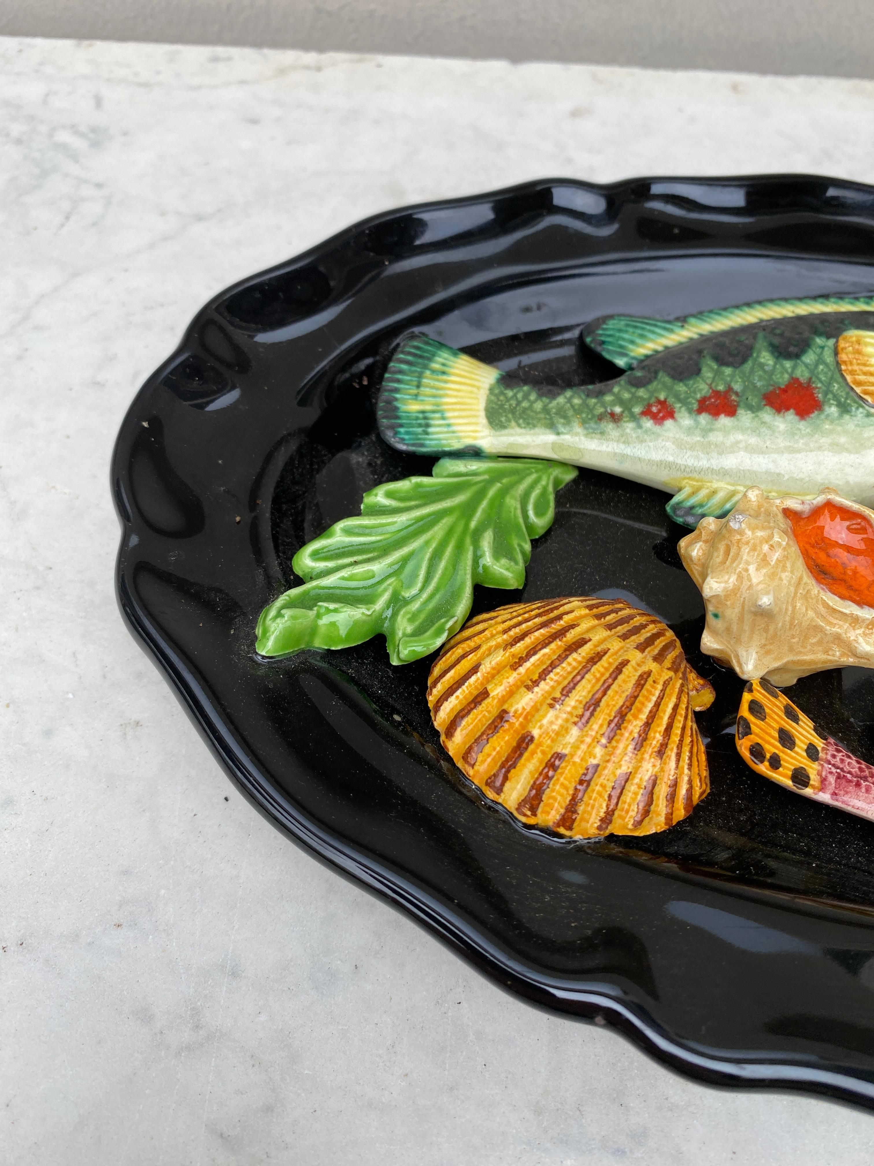 Mid-Century moderno Piatto ovale in maiolica Palissy Vallauris, circa 1950 in vendita