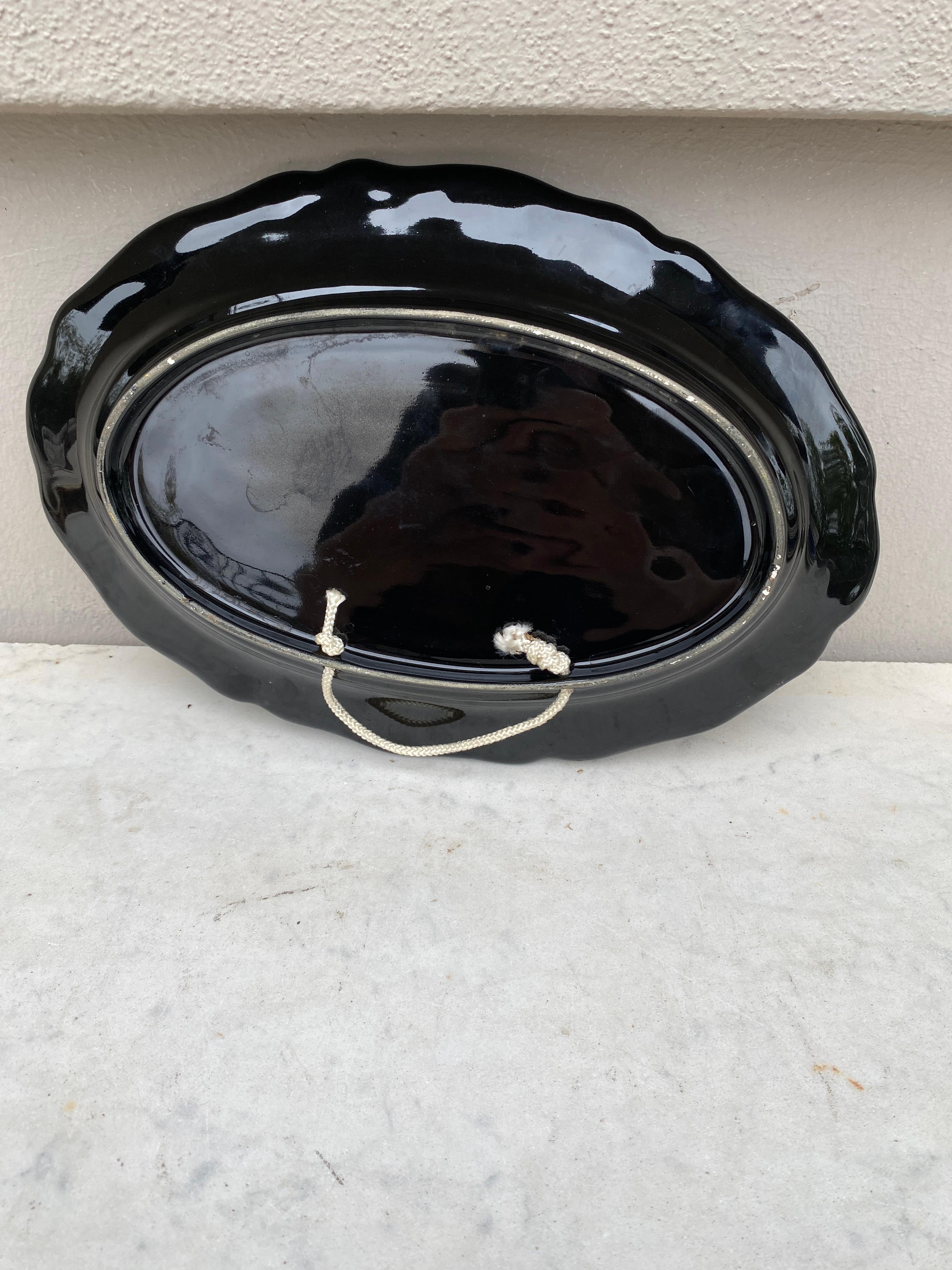 Piatto ovale in maiolica Palissy Vallauris, circa 1950 In condizioni buone in vendita a Austin, TX