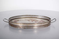 Oval Majolica With Grid in Glazed Ceramic