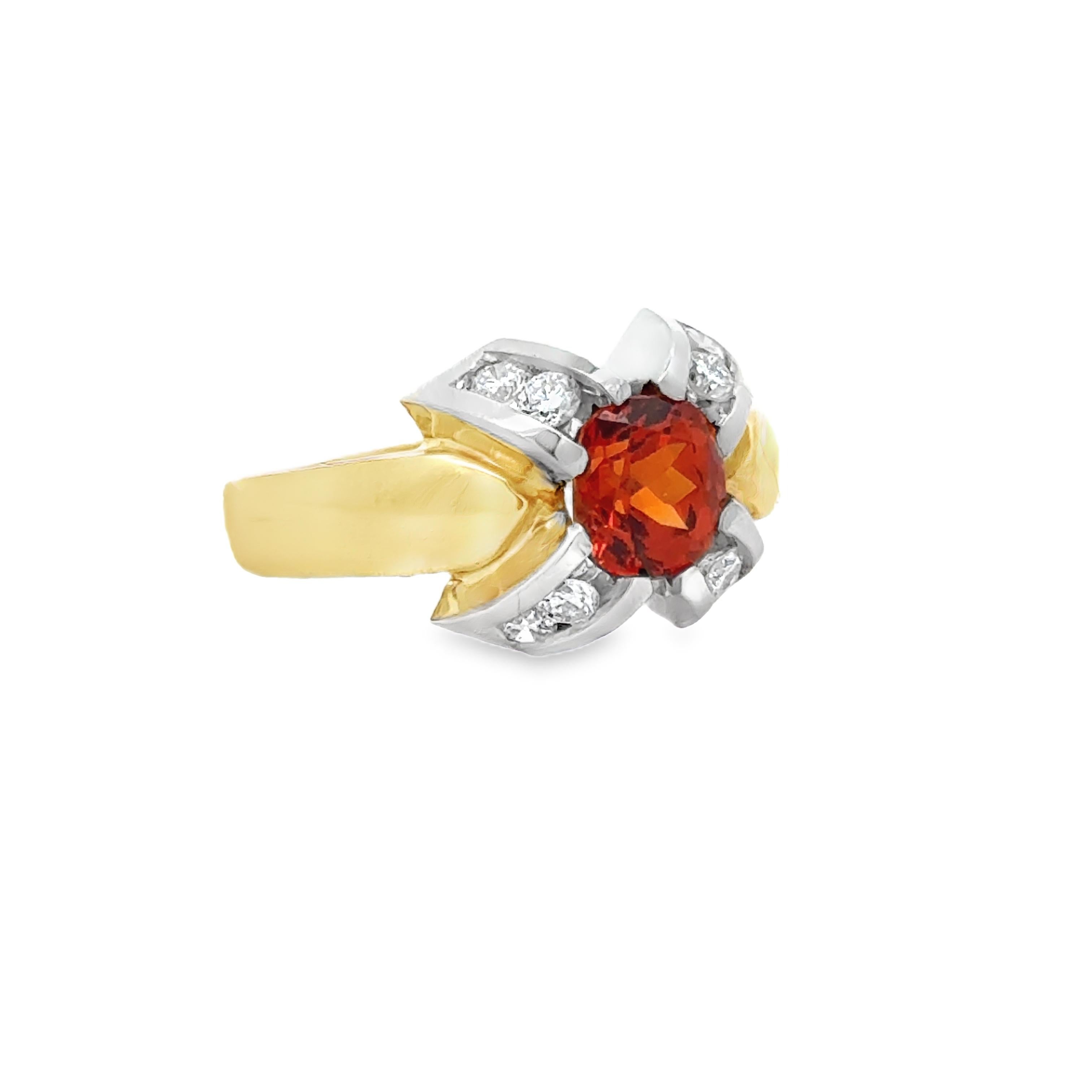 Modern Oval Mandarin Orange Garnet and Diamonds in 18K Gold Bold Cocktail Ring For Sale
