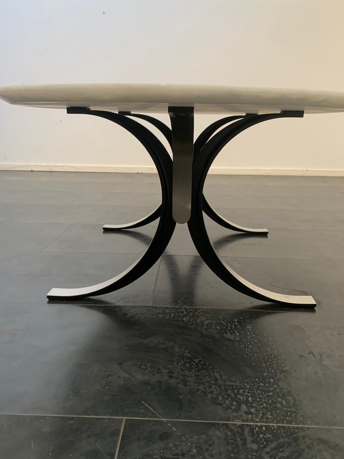 Milieu du XXe siècle Table ovale d'Osvaldo Borsani et Eugenio Gerli, 1960 en vente