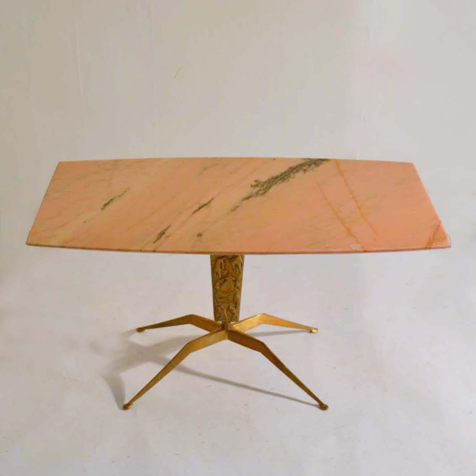 Coffee Table Wit Oval Marble Top on Bronze Base Attributed to Duilio Barnabé For Sale 3