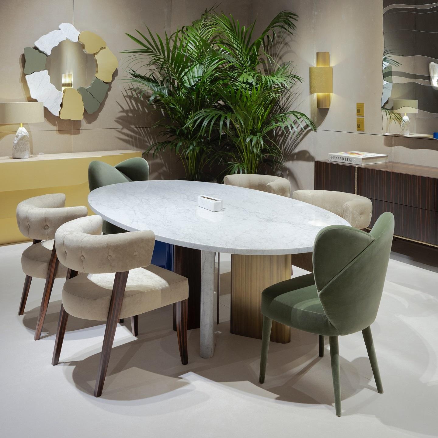 Table de salle à manger ovale avec pieds en bois, métal et marbre Neuf - En vente à NEW YORK, NY
