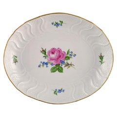 Oval Meissen Pink Rose Bowl in Hand-Painted Porcelain with Gold Edge