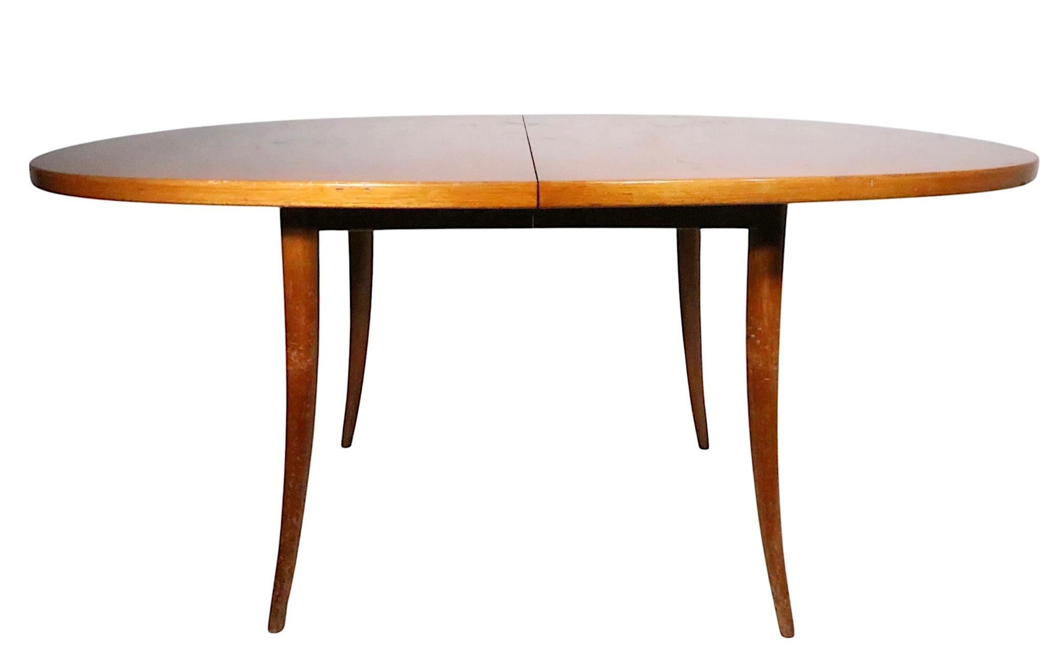 Mid-Century moderno Tavolo da pranzo ovale allungabile del metà del secolo scorso con gambe in Klismos  da Harvey Probber in vendita