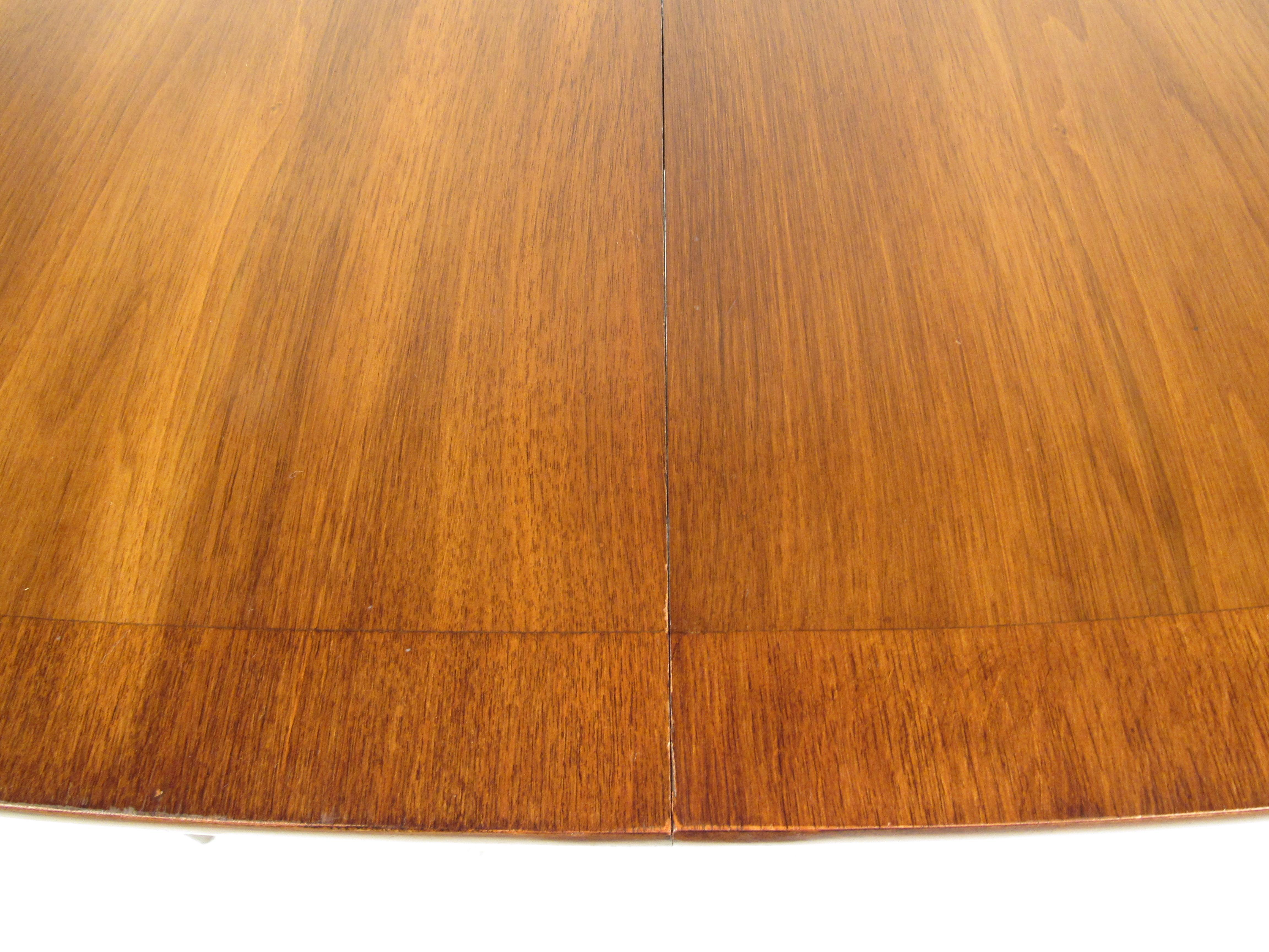Late 20th Century Oval Midcentury Walnut Dining Table by White Furniture Company