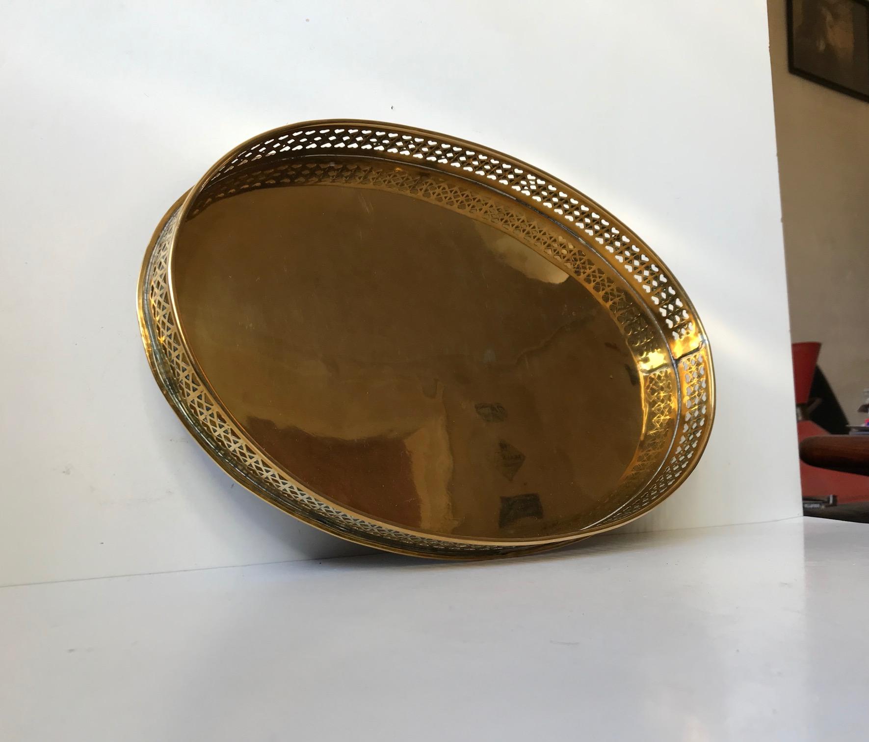 Oval Midcentury Brass Serving Tray by Jacob Worm, 1960s In Good Condition In Esbjerg, DK