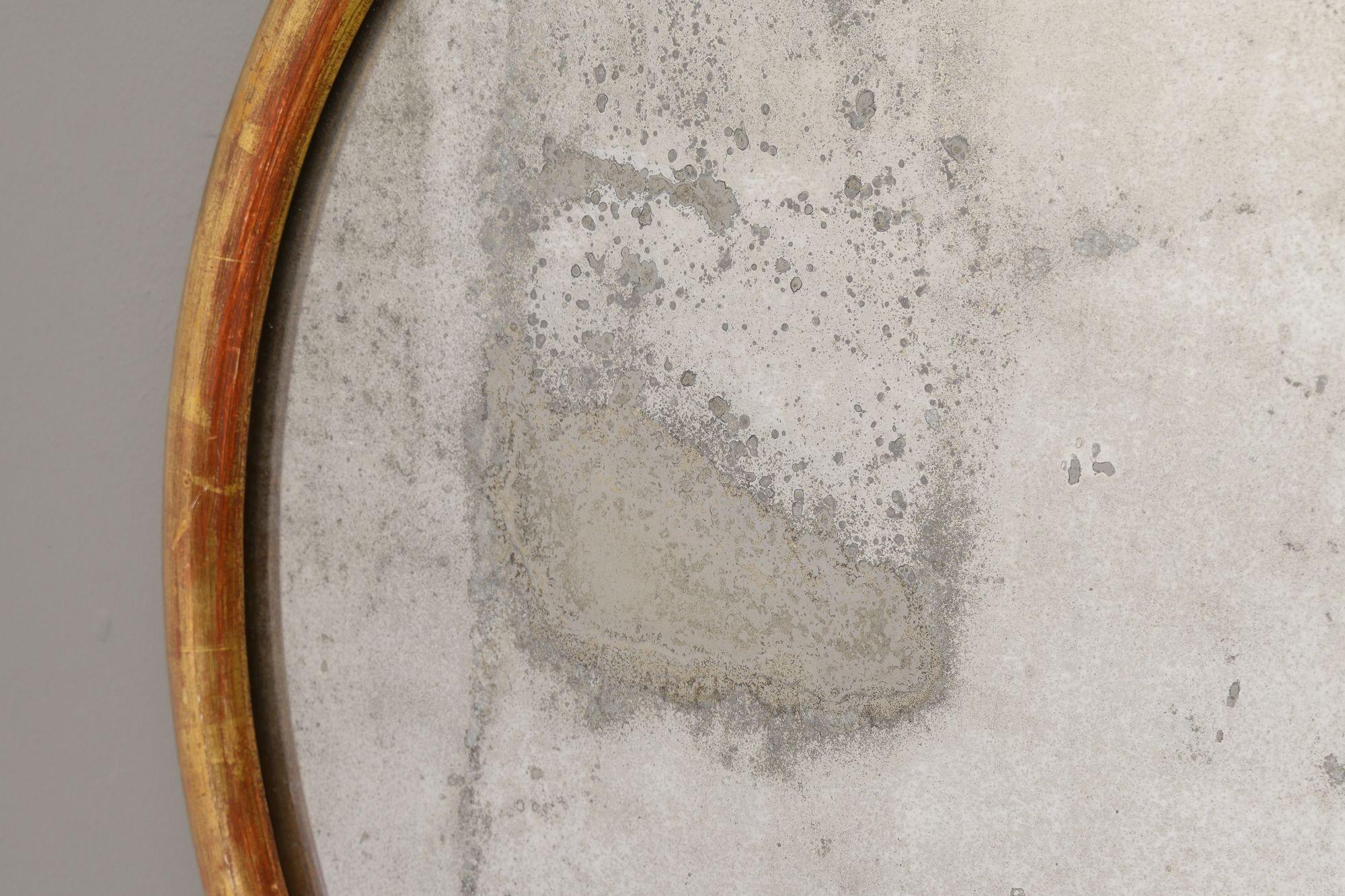 Oval Mirror In Good Condition For Sale In London, England