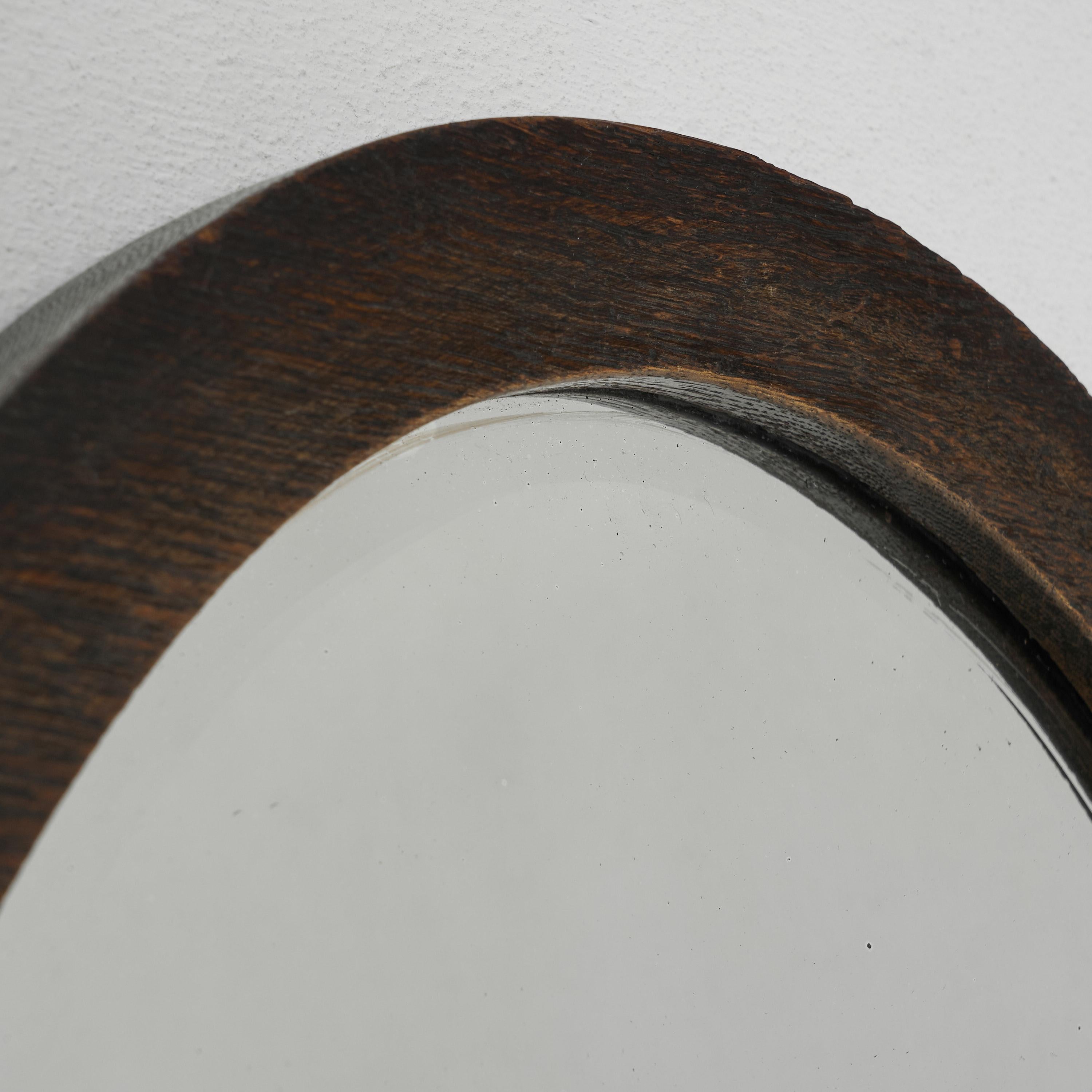 Oval Mirror in Solid Oak 1930s In Good Condition For Sale In Tilburg, NL