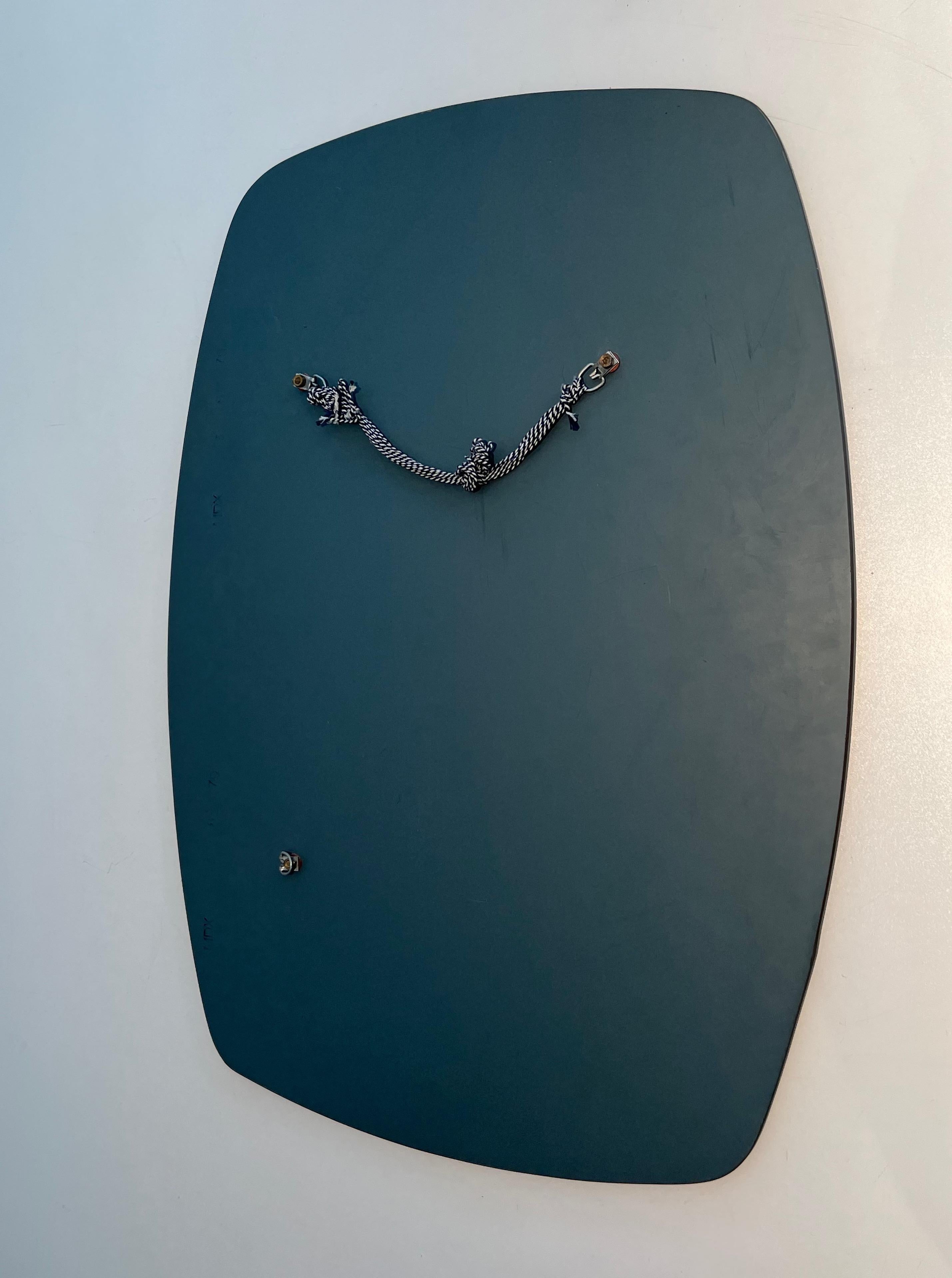 Fin du 20e siècle Miroir ovale. Œuvre italienne de Fontana Arte. Circa 1970 en vente