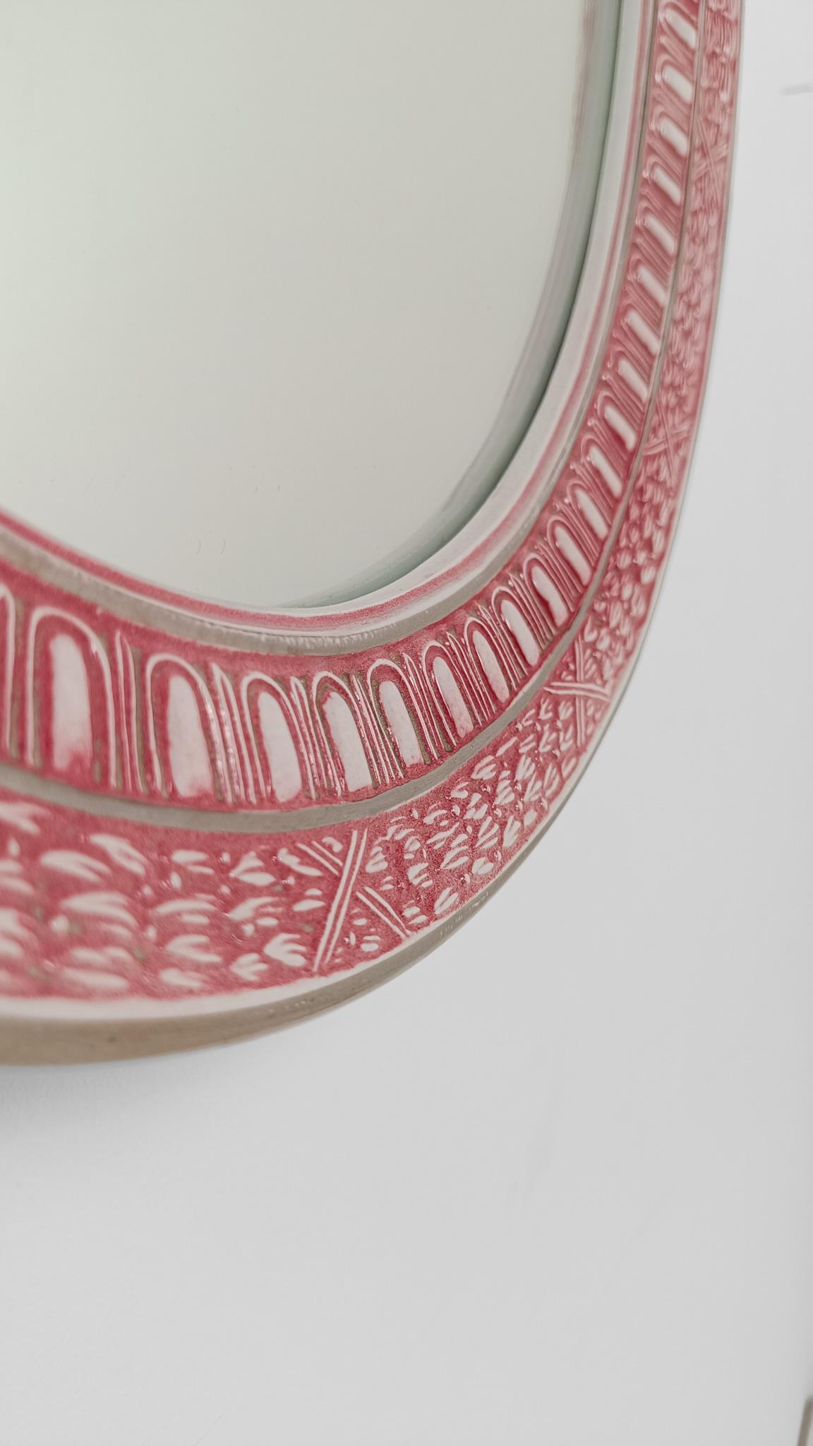 Specchio ovale con decorazione Regency nello stile di P. Fornasetti, Italia anni '50 in vendita 6