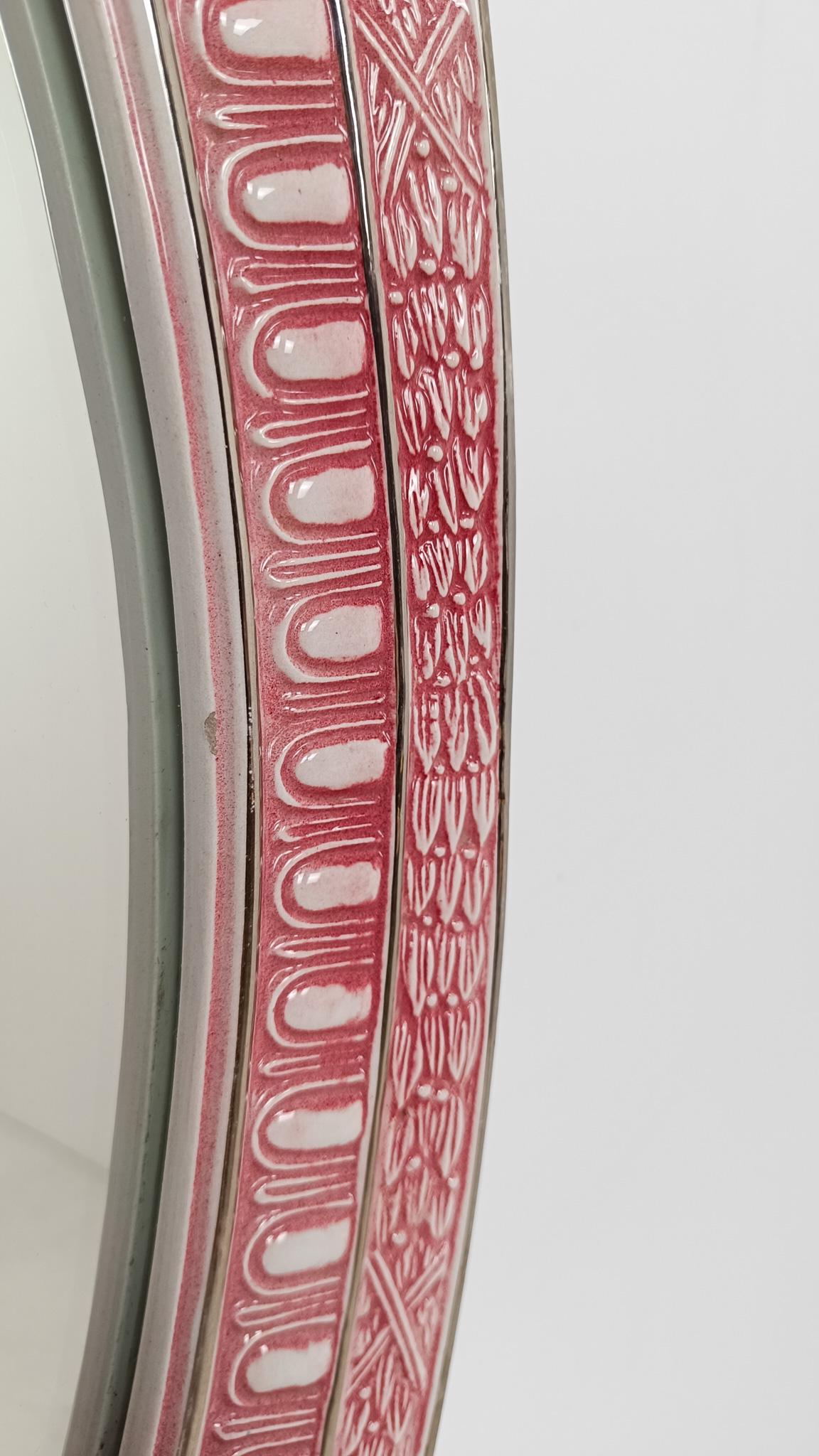 Specchio ovale con decorazione Regency nello stile di P. Fornasetti, Italia anni '50 in vendita 10