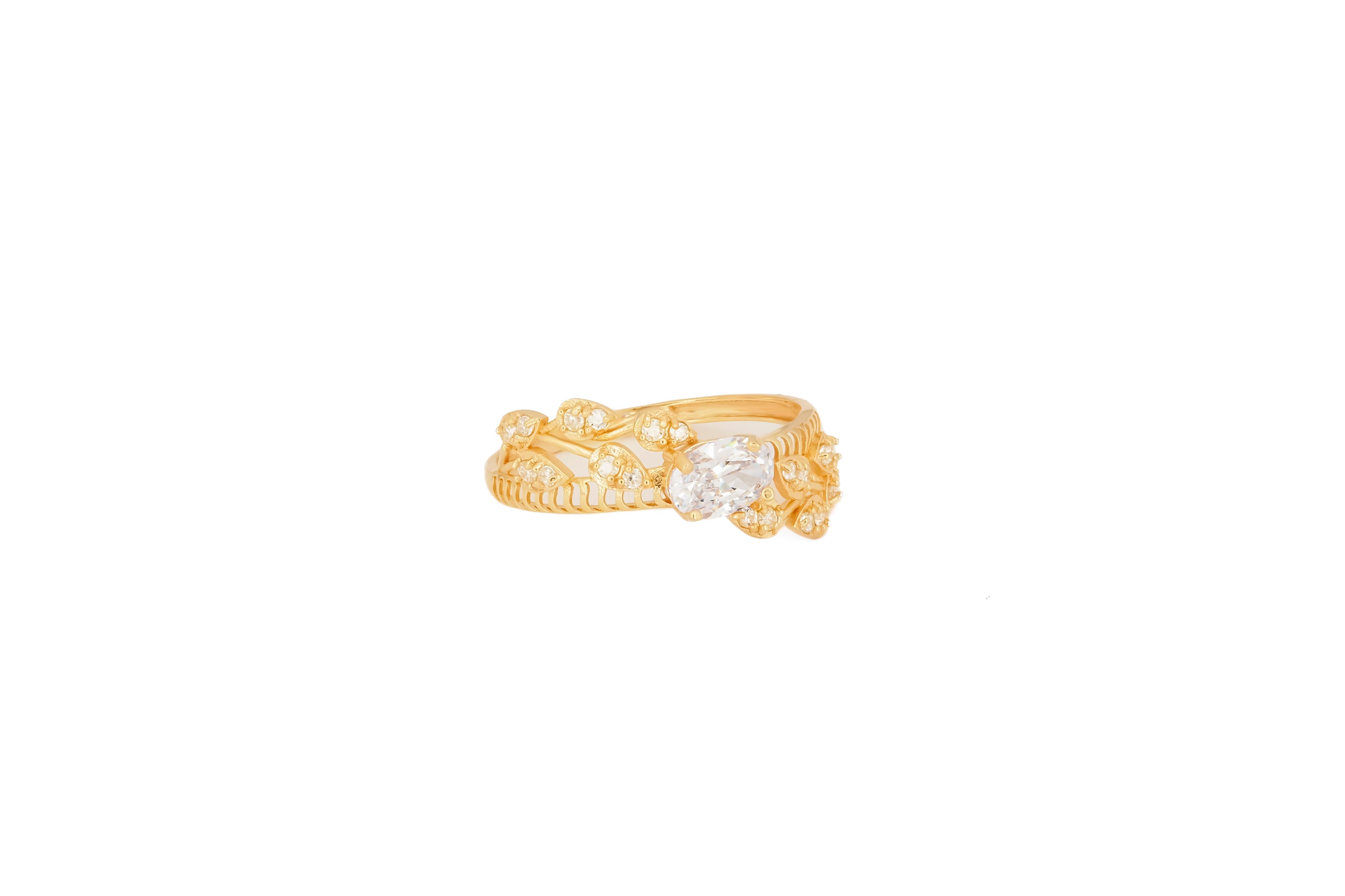 Moderne Bague de fiançailles en or 14 carats avec moissanite ovale en vente