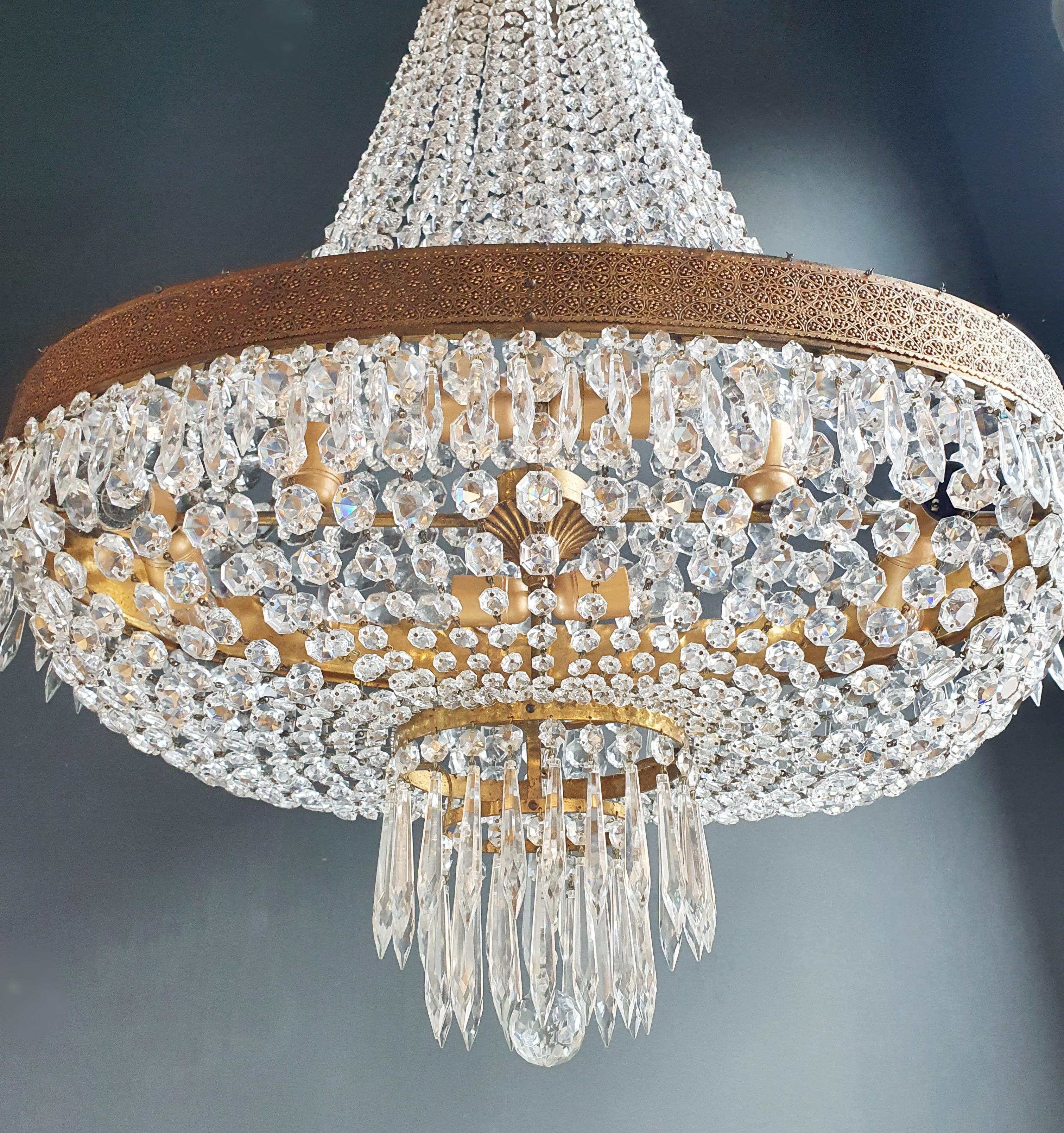 Mid-20th Century Oval Montgolfiè Empire Sac a Pearl Chandelier Crystal Lustre Ceiling Antique