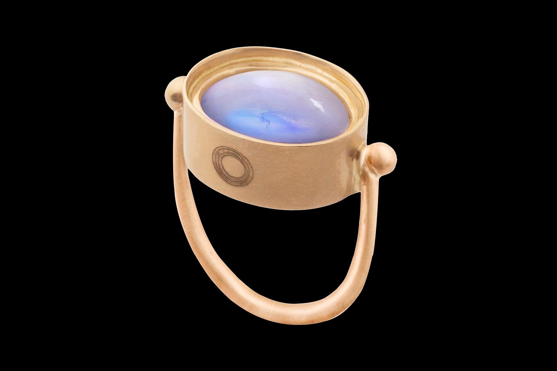 Artisan OUROBOROS Oval Moonstone 18 Karat Gold Ring For Sale