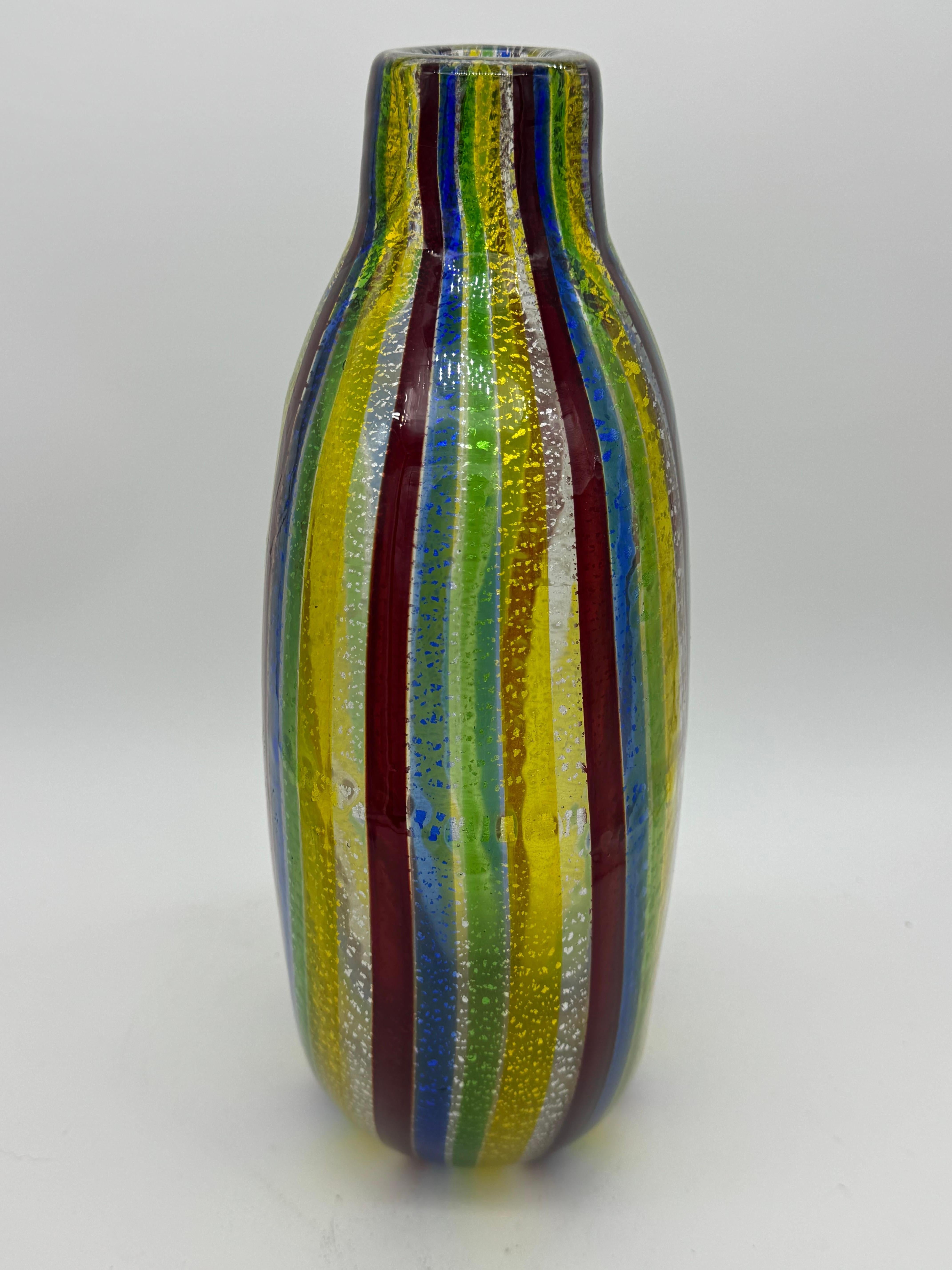 Vetro soffiato Vaso ovale di Murano della Vitreria A.VE.M modello 1266 Anzolo Fuga - 1953. in vendita