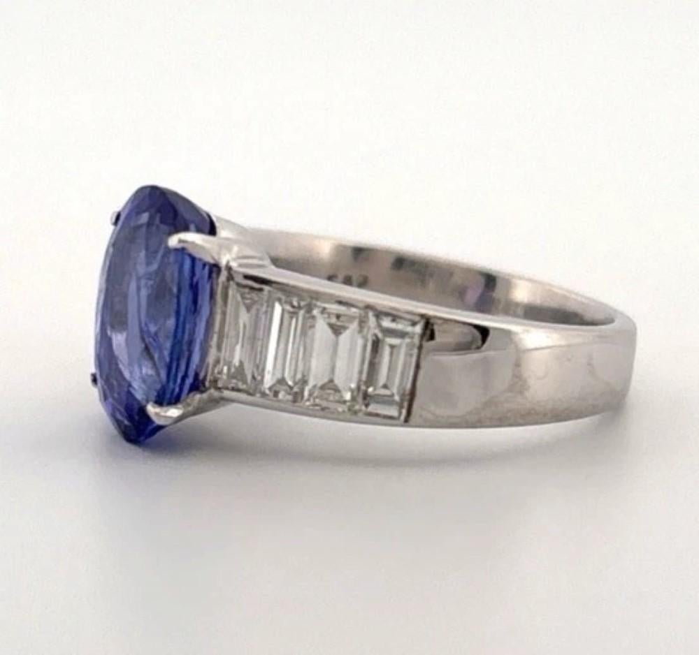 Women's Oval Natural 2.79CT 18K/14K White Gold Tanzanite & Baguette Diamond Ring Size 7 For Sale