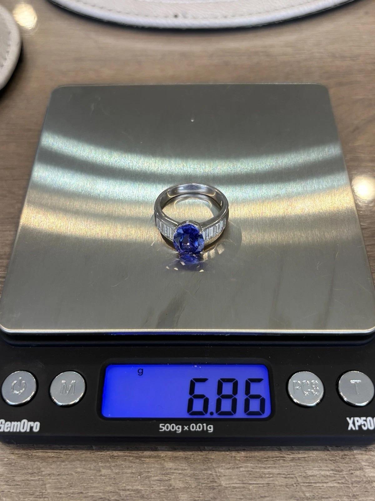 Oval Natural 2.79CT 18K/14K White Gold Tanzanite & Baguette Diamond Ring Size 7 For Sale 4