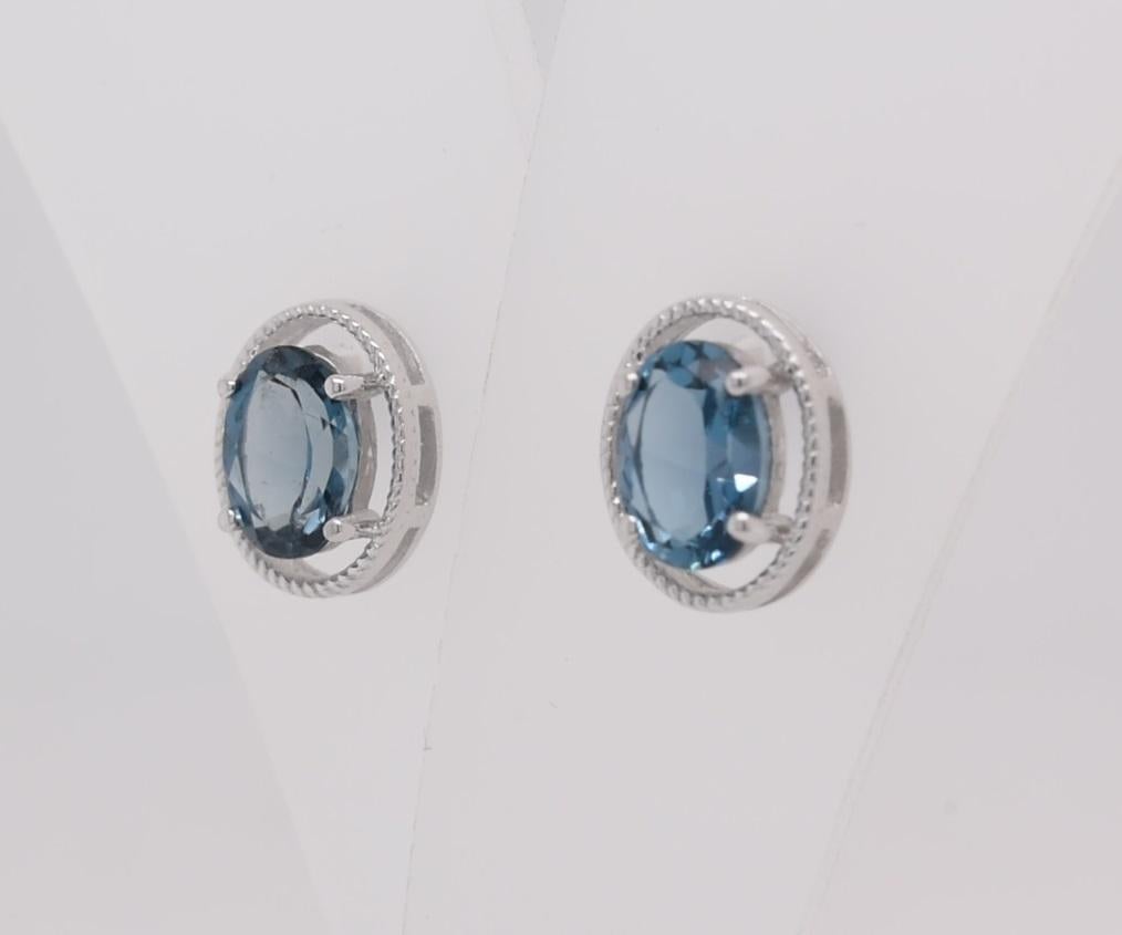 Oval  Natural London Blue Topaz  Rhodium Over Sterling Silver Earrings In New Condition For Sale In Fort Lee, NJ
