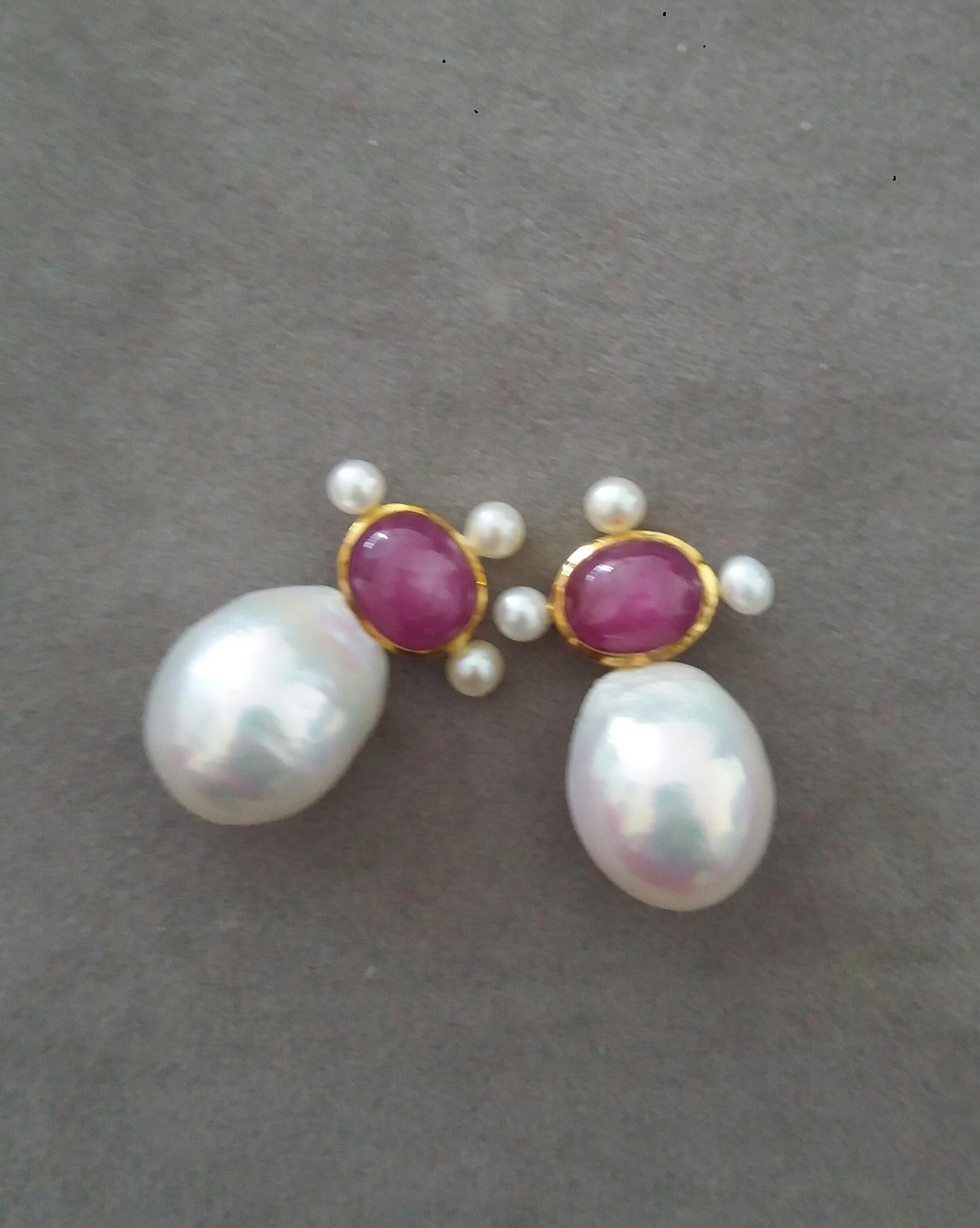 Contemporary Oval Natural Ruby Cabs 14k Yellow Gold Pear Shape Baroque Pearls Stud Earrings For Sale