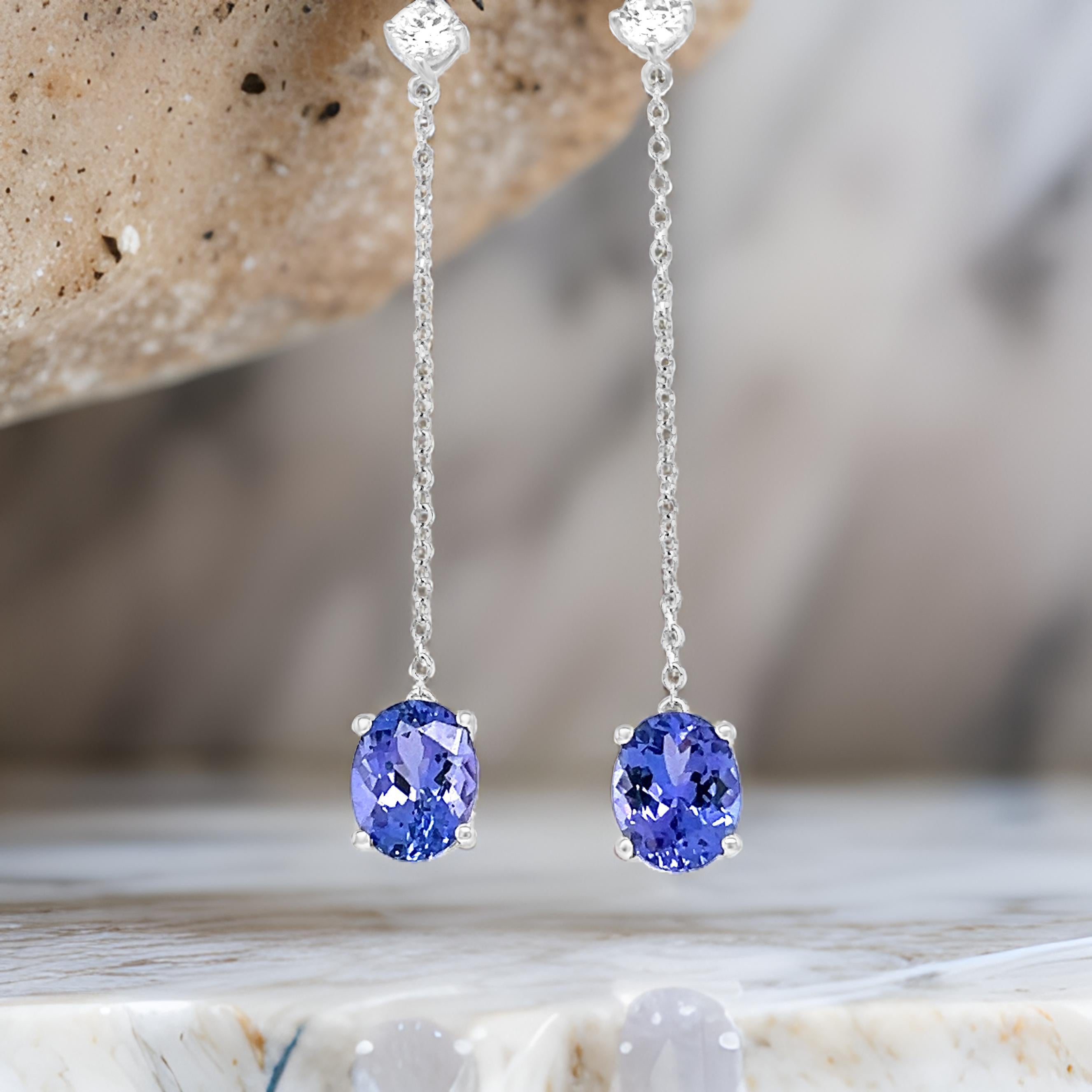 Art Déco Orecchini pendenti ovali di tanzanite naturale in argento 925 3,50 carati in vendita
