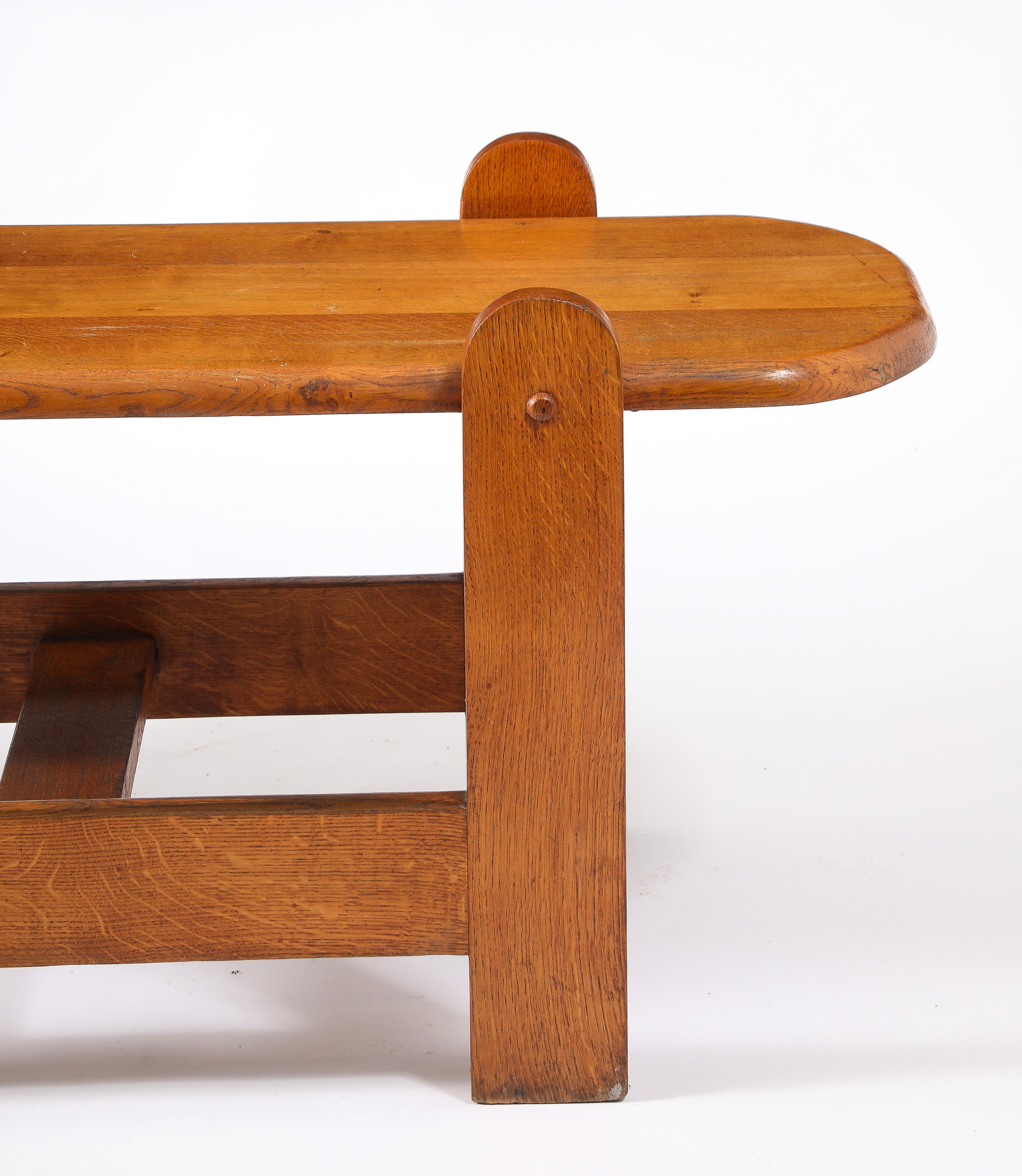 Mid-Century Modern Table basse ovale, France, années 1950 en vente