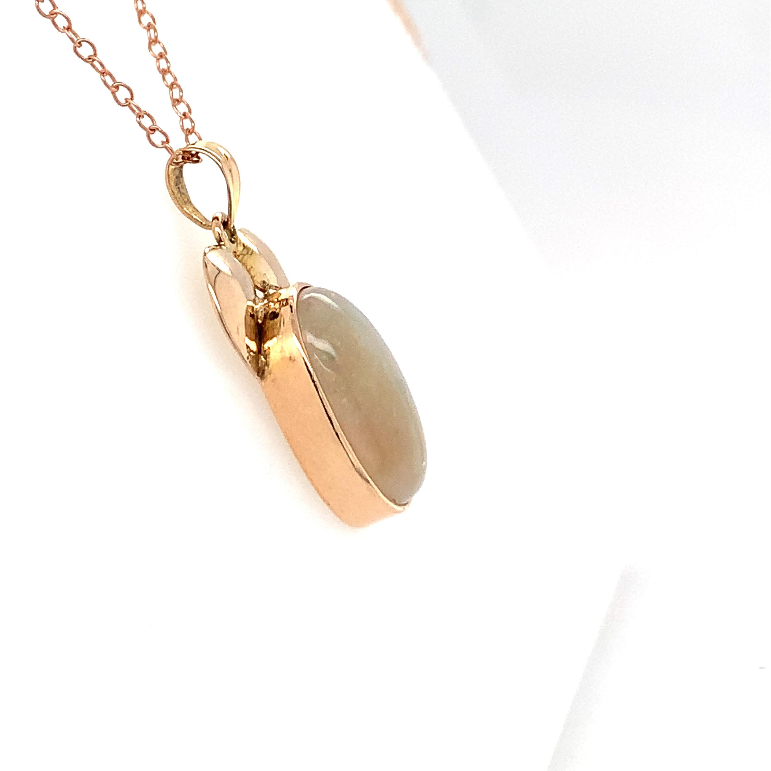 Oval Cut Oval Opal 14K Yellow Gold Pendant For Sale