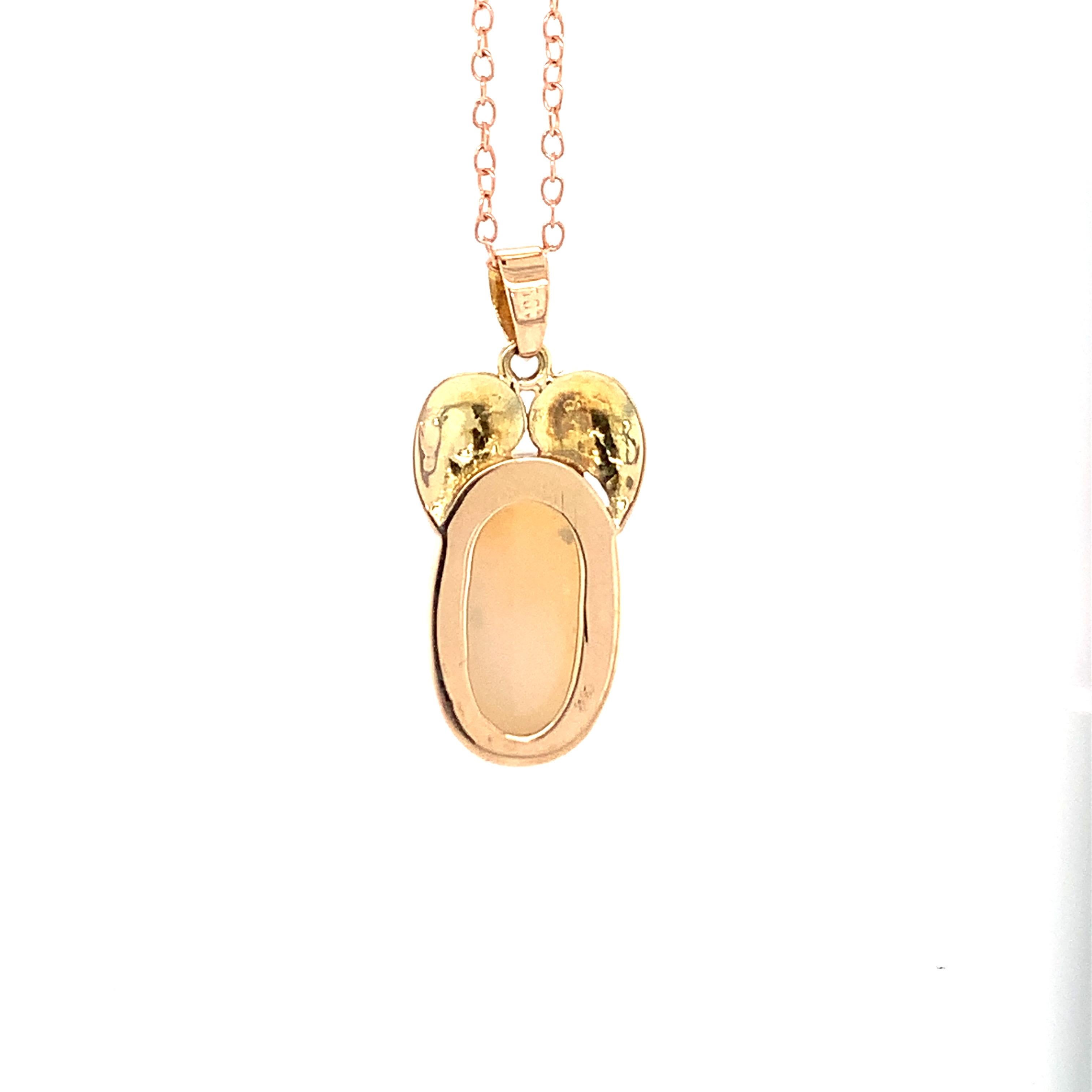 Women's Oval Opal 14K Yellow Gold Pendant For Sale
