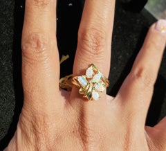 Ovaler Opal-Cluster-Diamant-Ring 14k Gelbgold