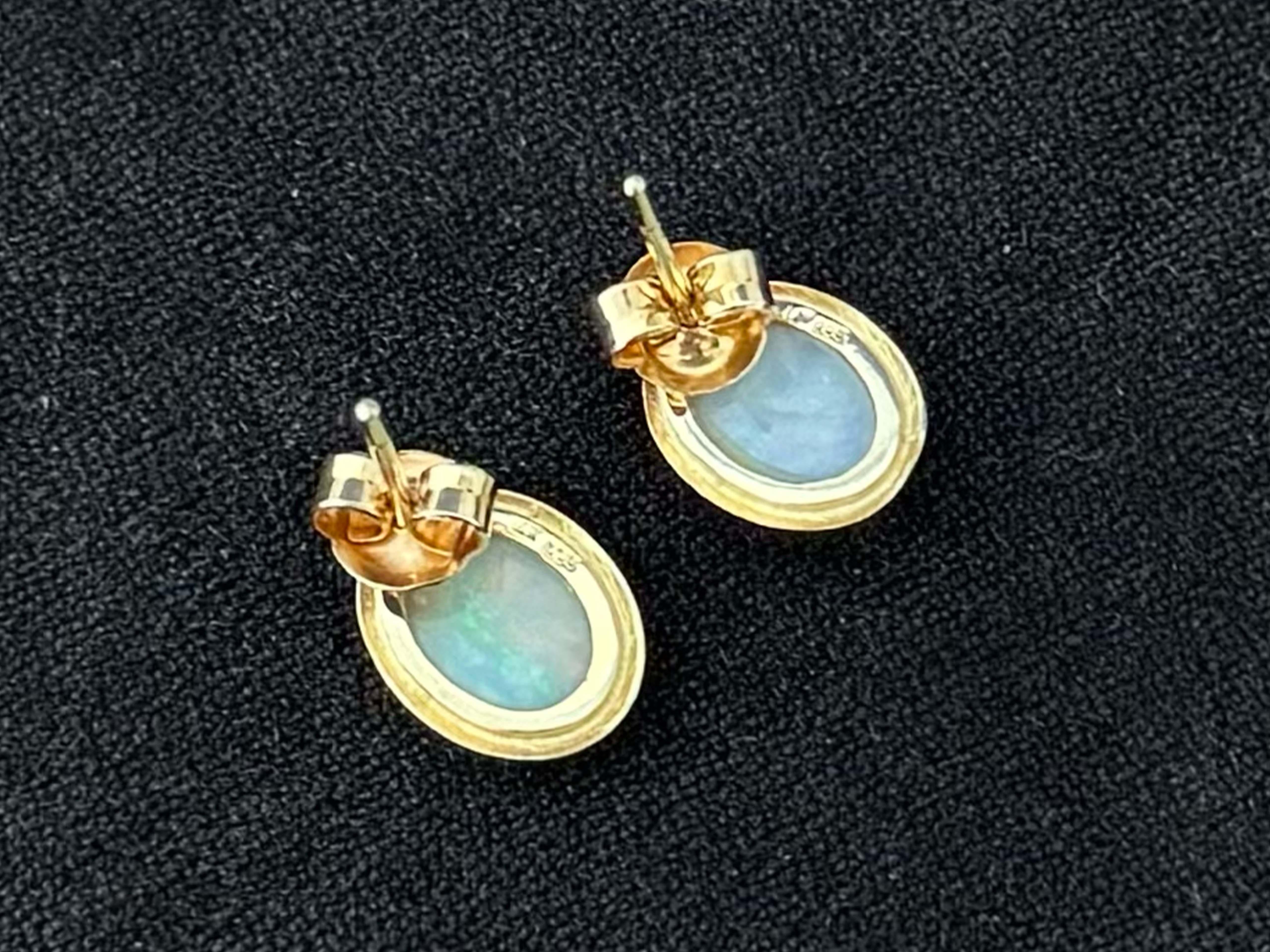 Women's Oval Opal Earrings Solid 14K Yellow Gold For Sale