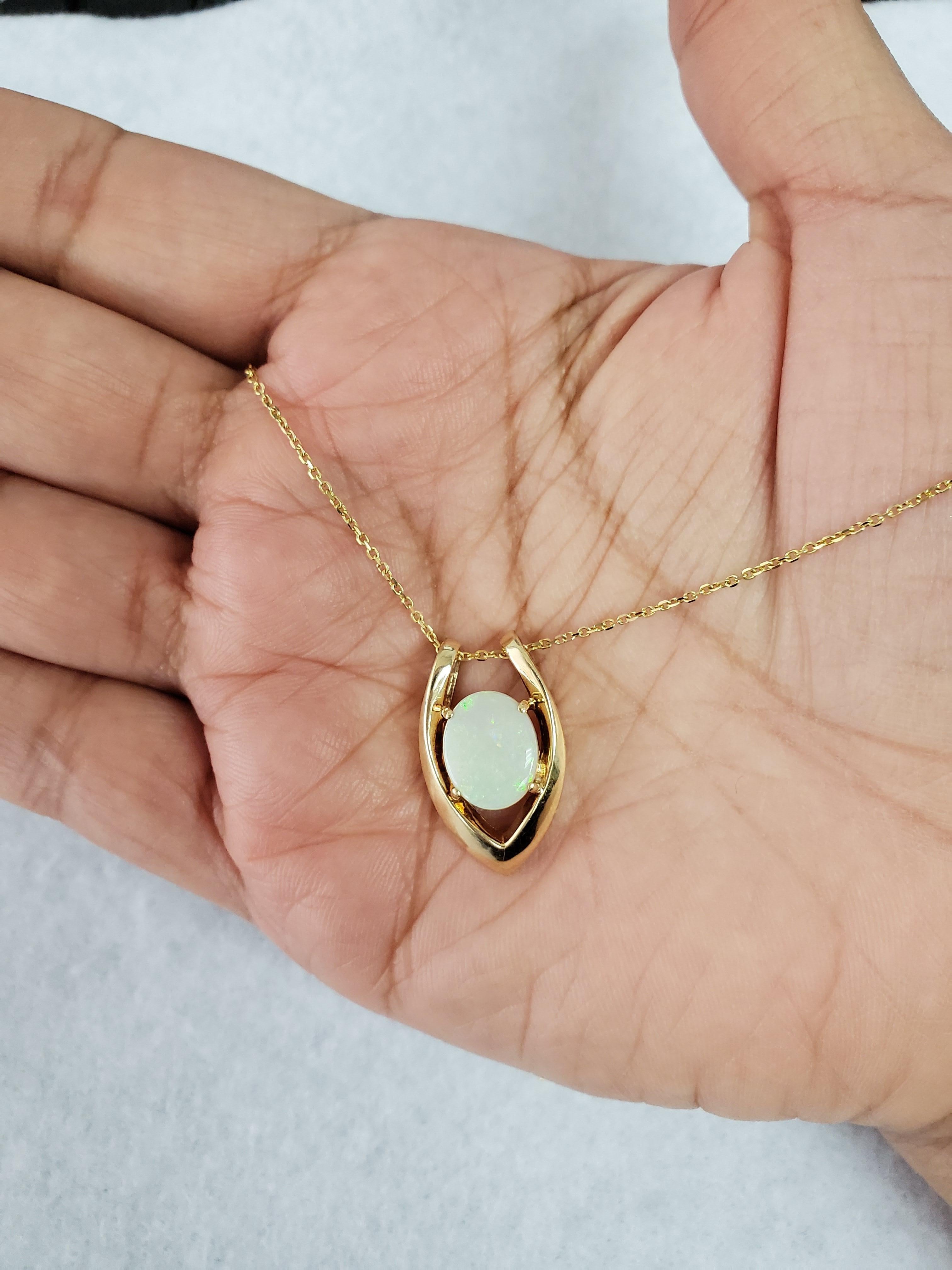 Collier d'opales ovales en or jaune 14 carats Neuf - En vente à Sugar Land, TX