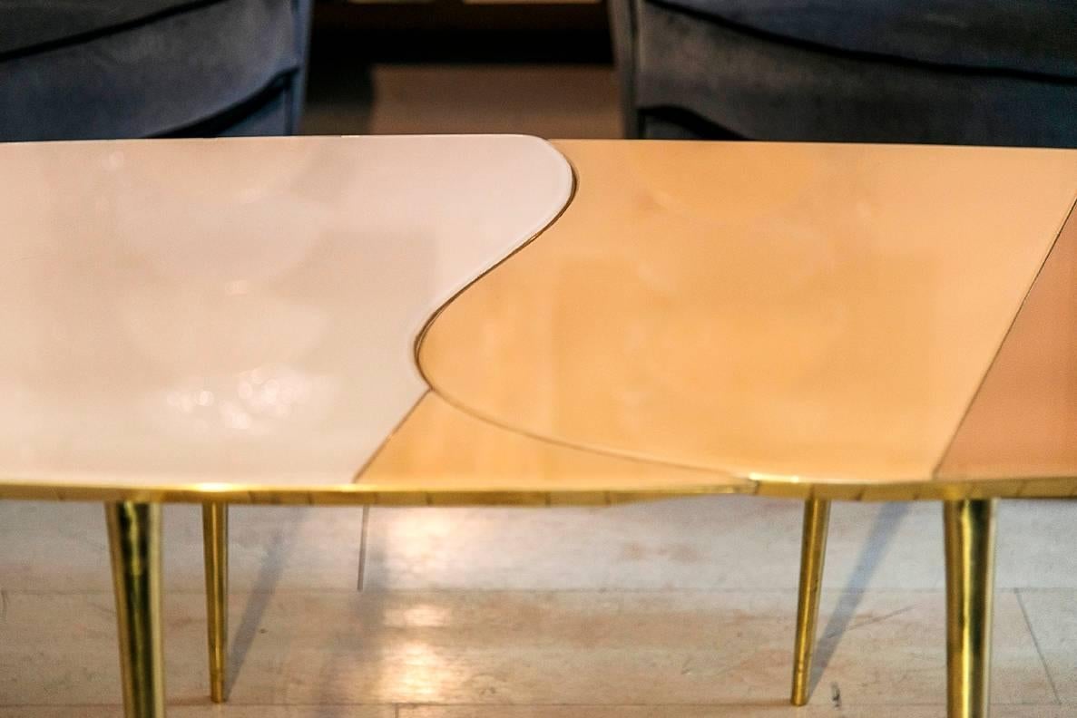 Oval Opaline Glass Italian Coffee Table, 1970s In Excellent Condition In Florence, IT