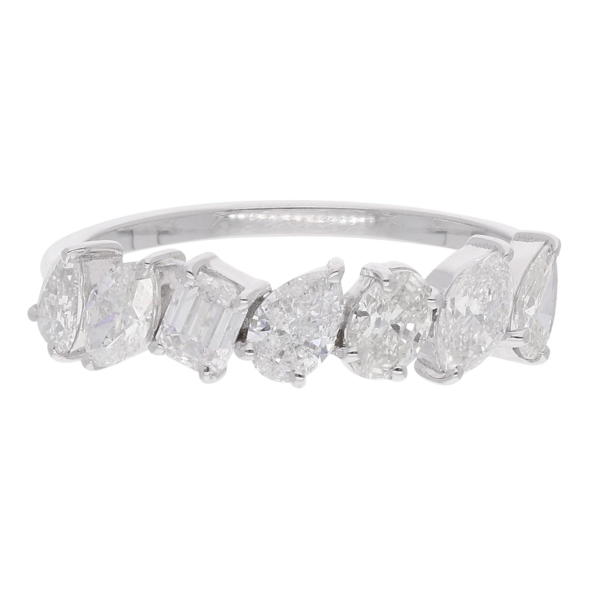 Ovaler Birnen- und Smaragdschliff-Diamantring aus 18 Karat Weißgold Handgefertigter feiner Schmuck