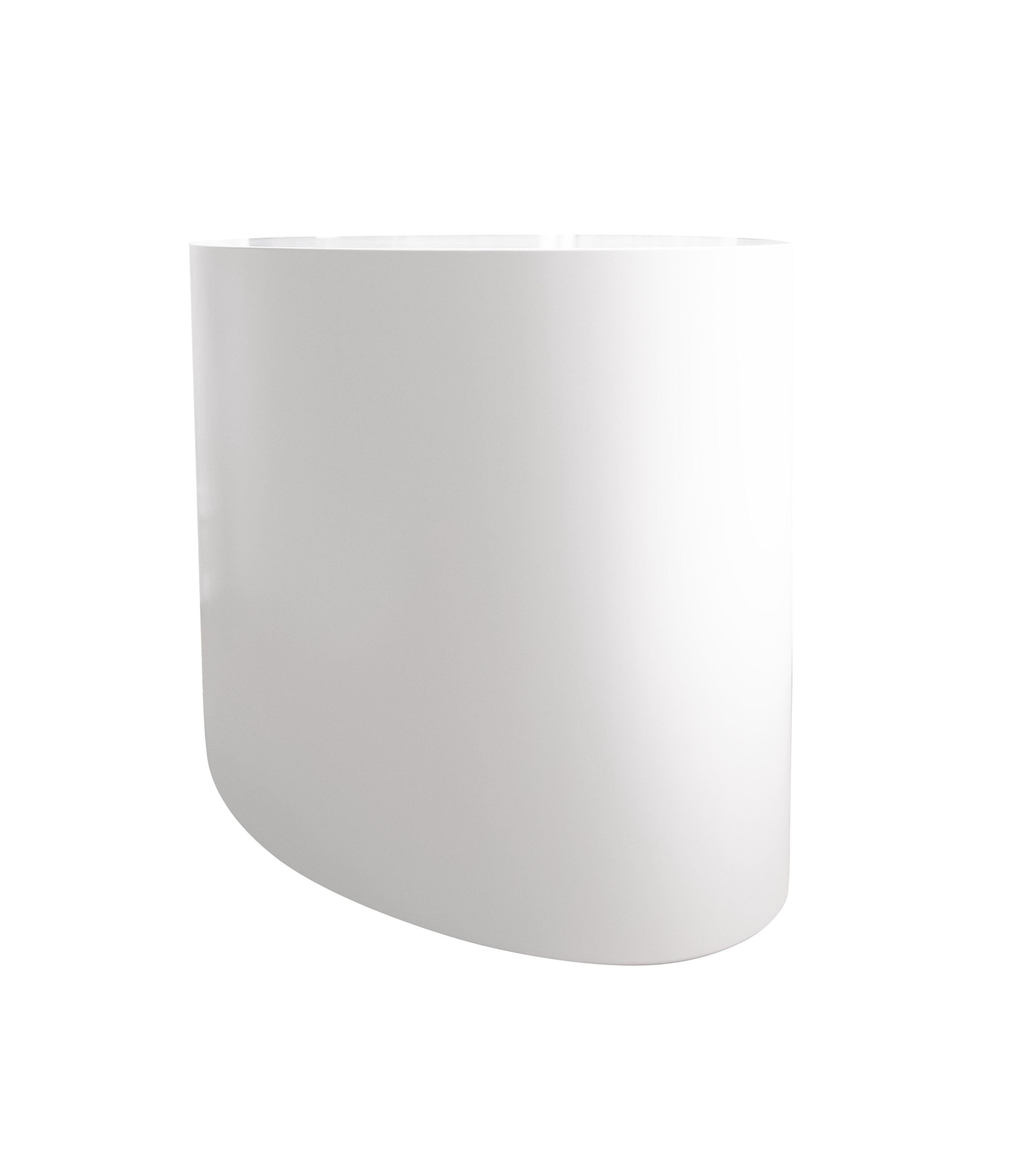 Lisa Tharp collection: oval pedestal 

Elevate sculpture. layer in as a taller accent table. Unique oval shape invites easy flow. Handcrafted of solid wood, satin-finished in versatile winter white. Color and sheen can be customized.

Measures: