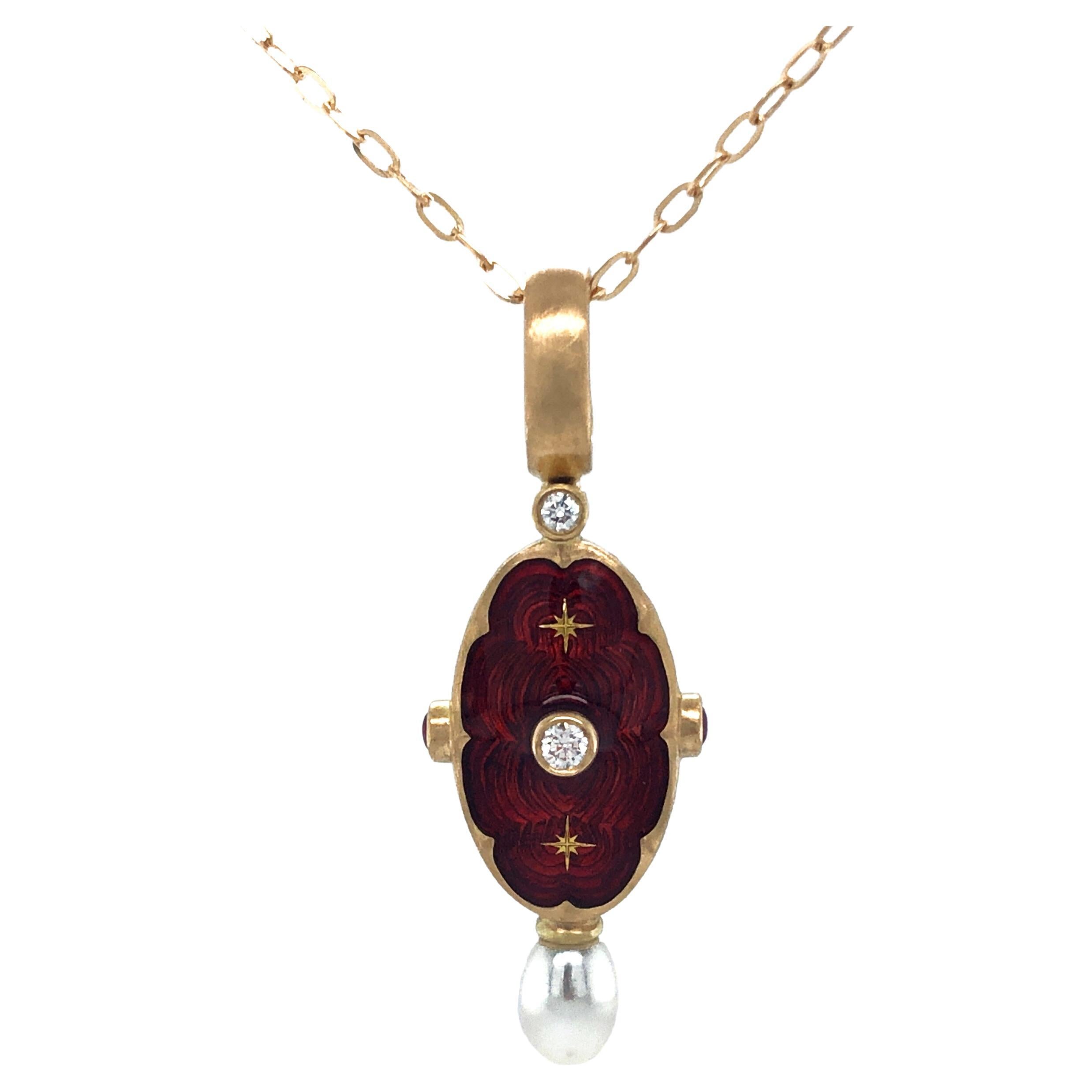 Oval Pendant 18k Yellow Gold Red Vitreous Enamel 2 Rubies 1 Pearl 2 Star Paillon For Sale