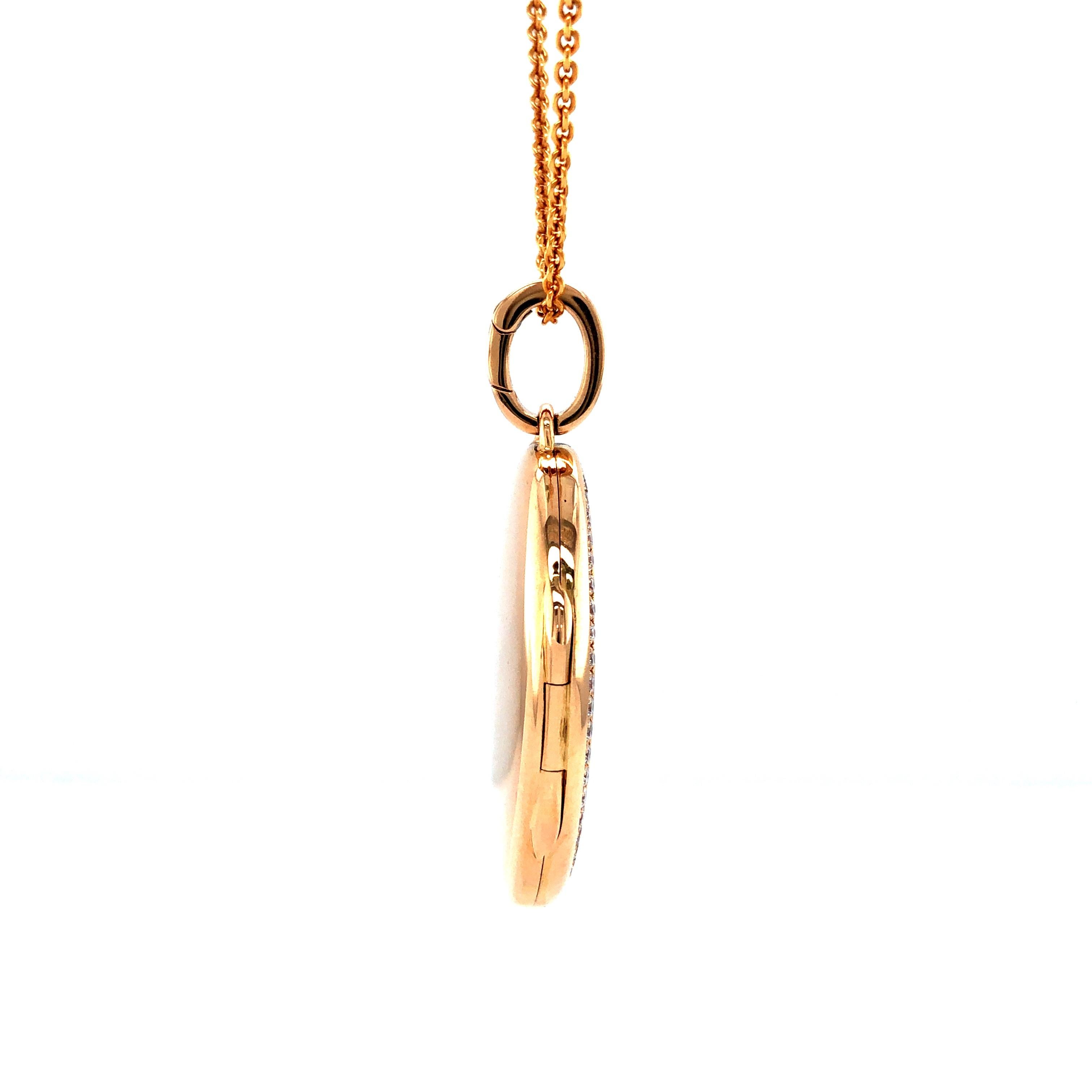 Contemporaneo Collana con ciondolo ovale lucido - Oro rosa 18k - 50 diamanti 0,61 carati H. H. VS in vendita