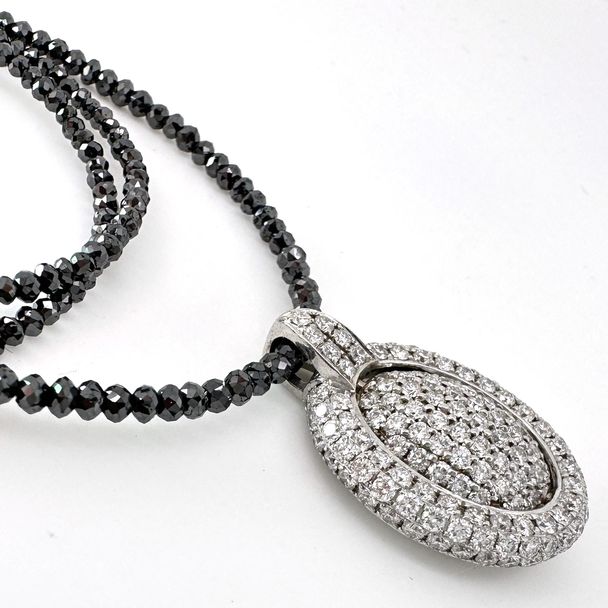 Oval Pendant with Reversible Black & White Diamond Center on Black Diamond Chain For Sale 3