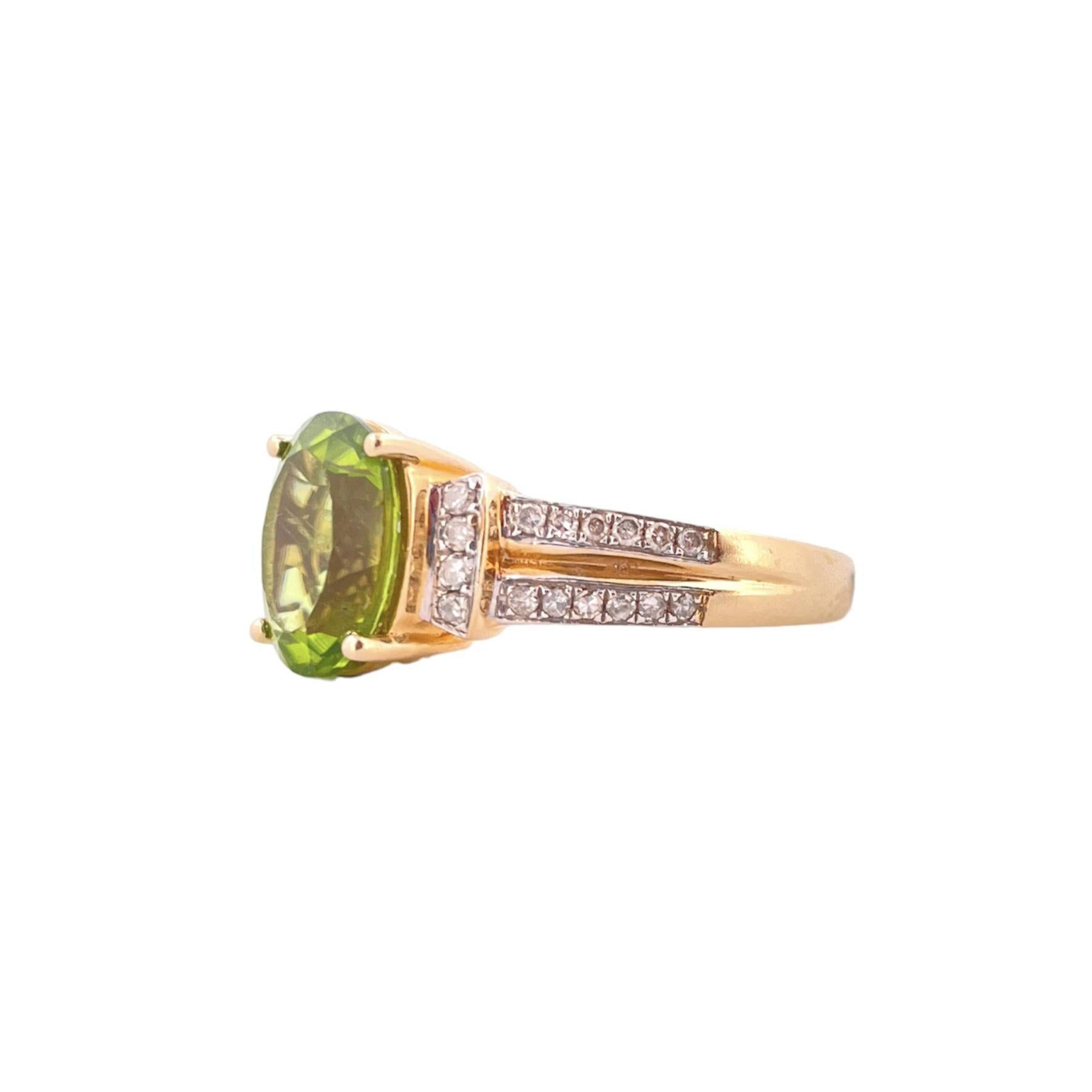 Oval Cut Oval Peridot Ring with Diamond Accents - 14K Yellow Gold For Sale