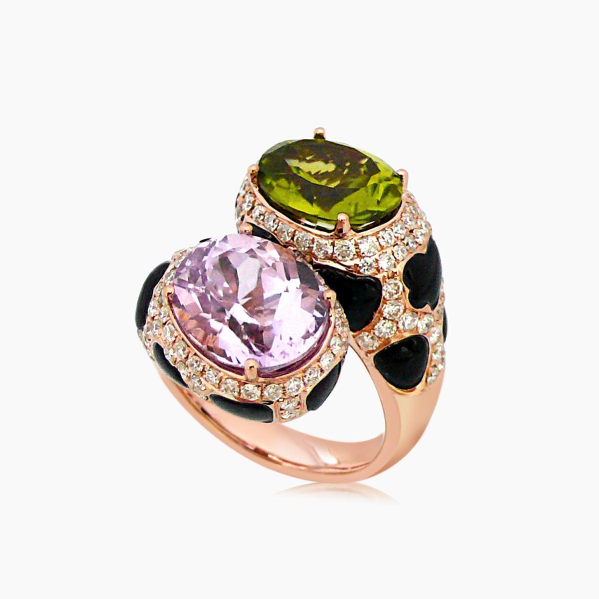 Anello ovale in kunzite rosa, prasiolite verde, onice e diamanti bianchi in oro rosa 18 carati In condizioni Nuovo in vendita a Oakton, VA