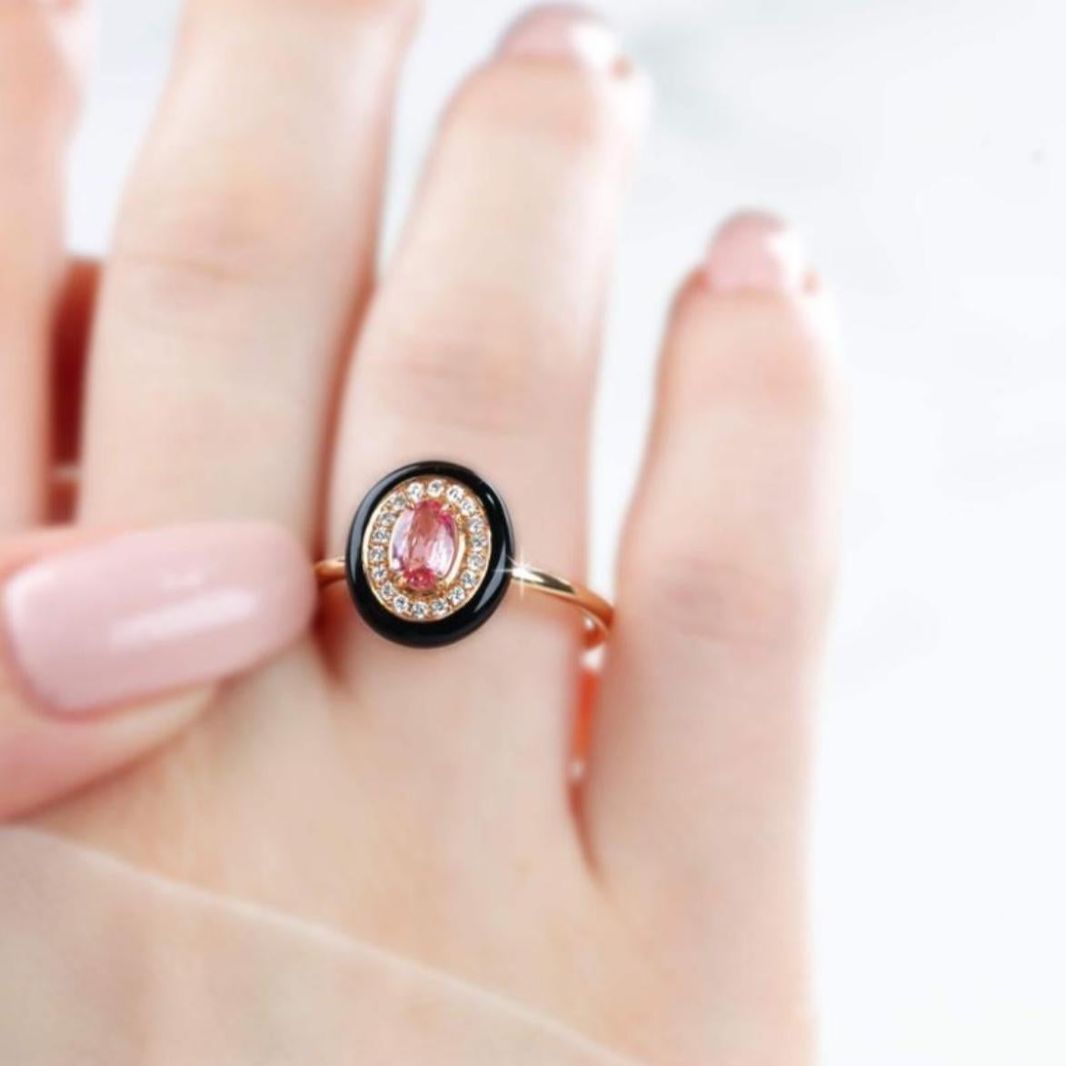 Oval Pink Sapphire Black Enameled with Pave Diamond Setting Ring, Cocktail Ring, Stackable Ring created by hands from ring to the stone shapes.

I used brillant art deco style black enameled with pave diamond to reveal an oval shaped pink sapphire.